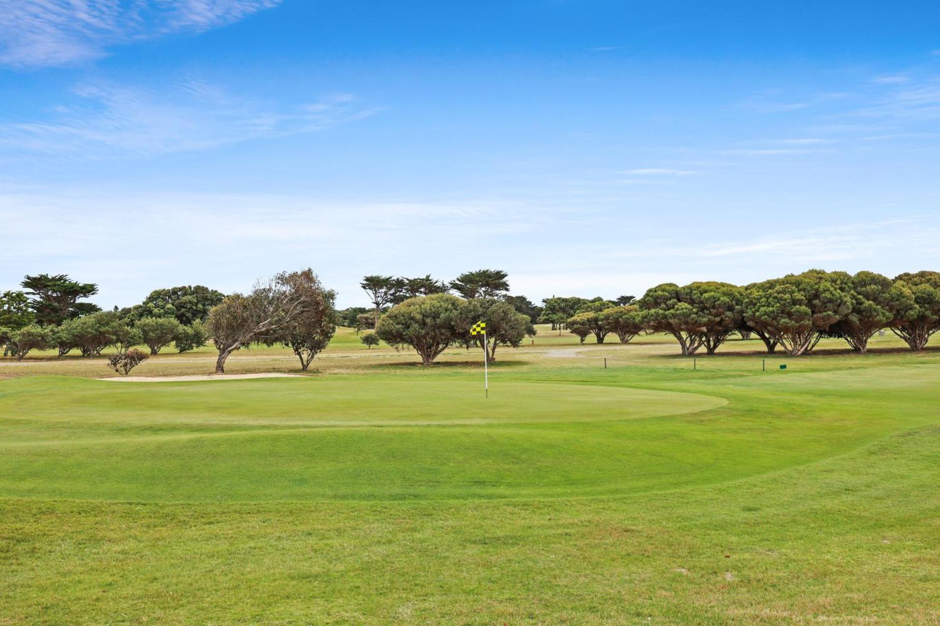 Hole One - 36 Bristow-Smith Ave, Goolwa South