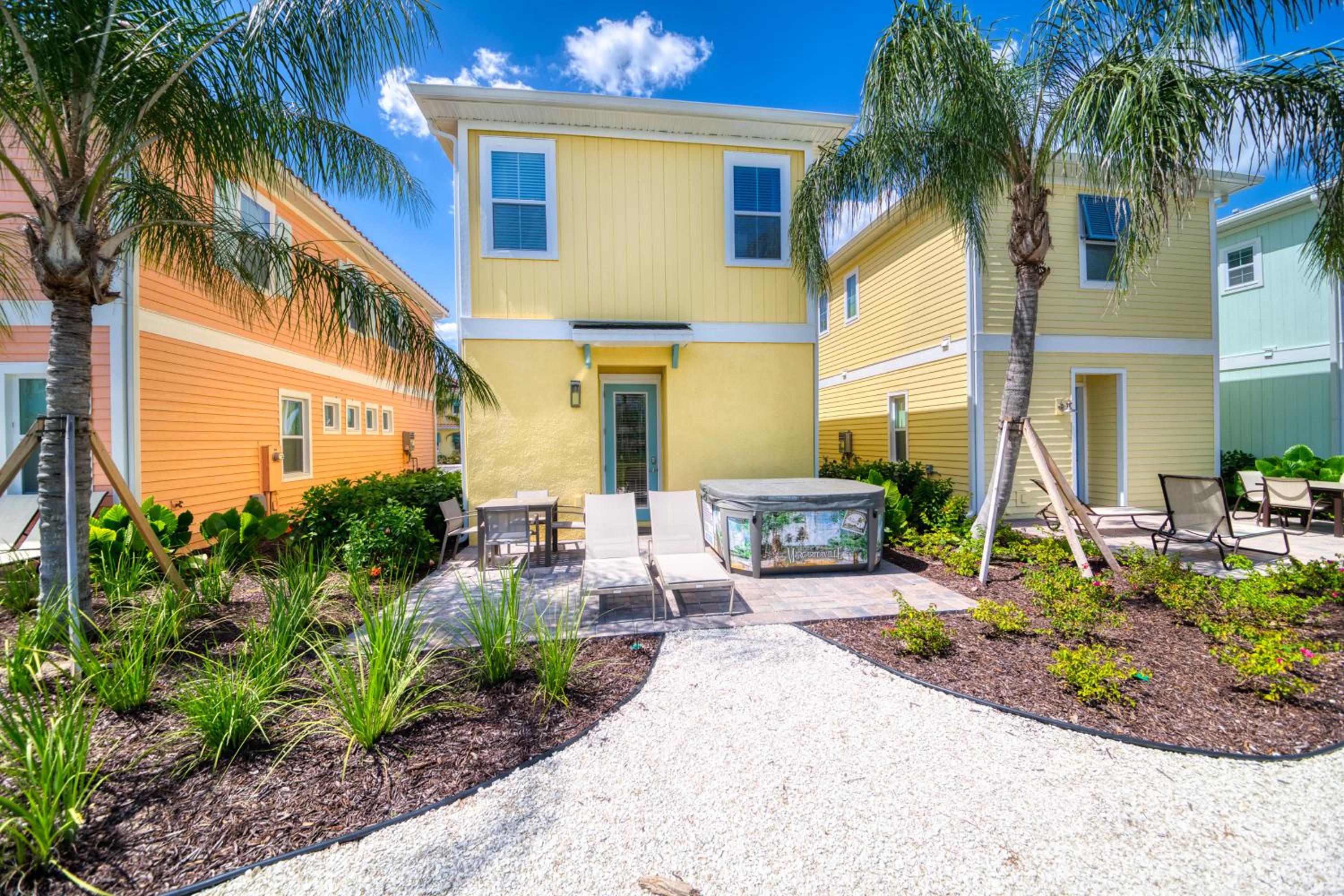 Island Time Cottage With Hot Tub Near Disney With Margaritaville Resort & Island H2O Access - 8040Su