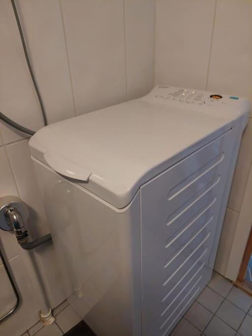 Spacious studio apartment with balcony long stay