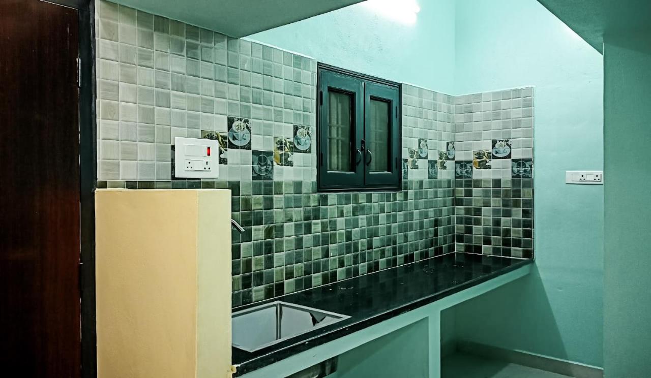 SRI Guest House - 2BHK Family Stay view 5