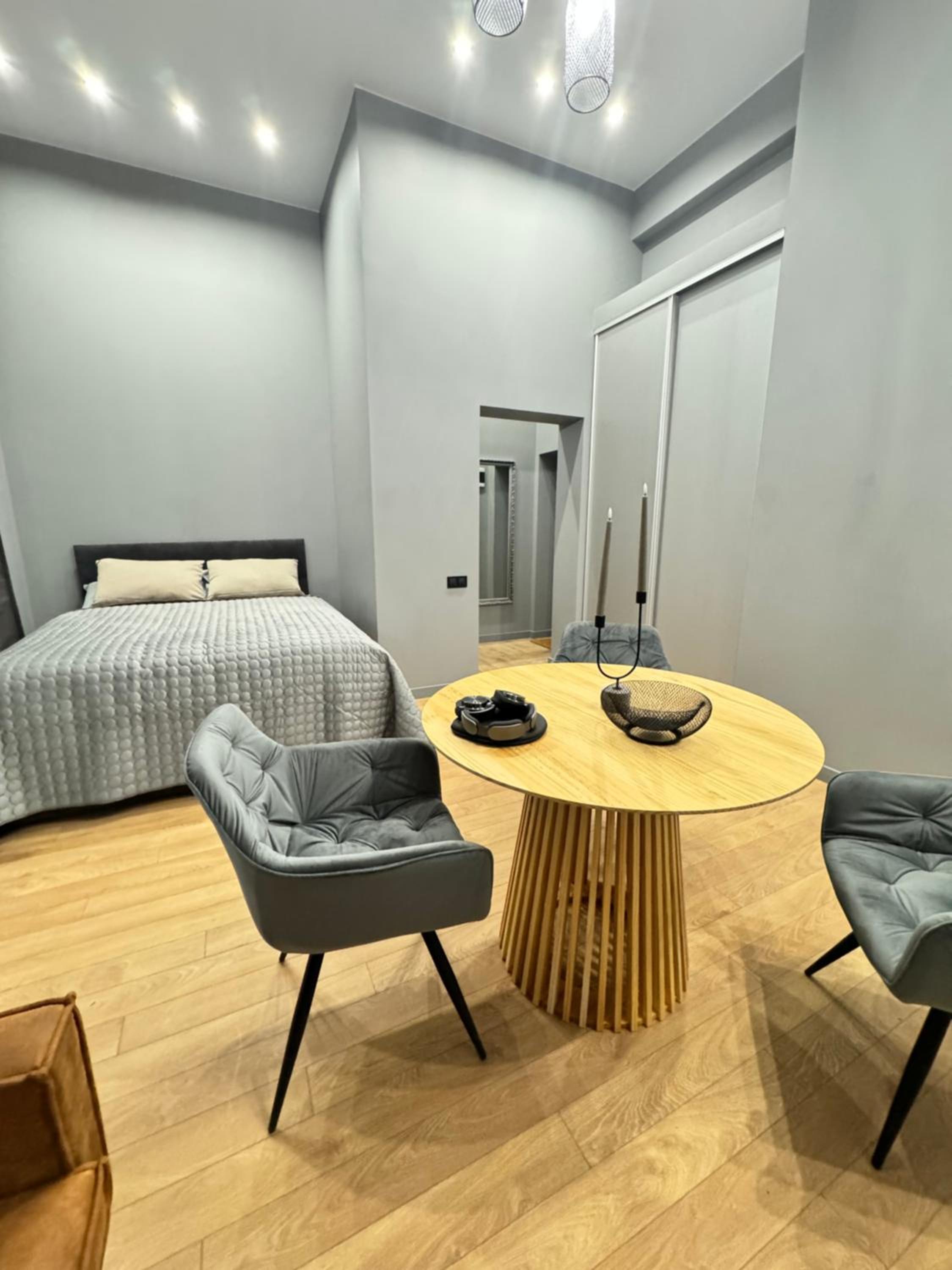 EVIS LTD apartments 4 view 3