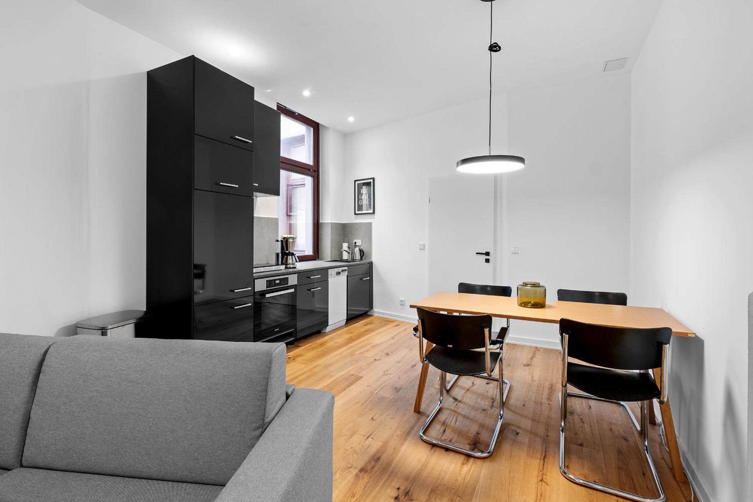 Jungfernstieg Family & Business Apartment
