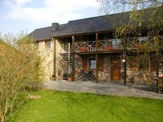 Tolles Appartement In Bleyberg Mit Garten