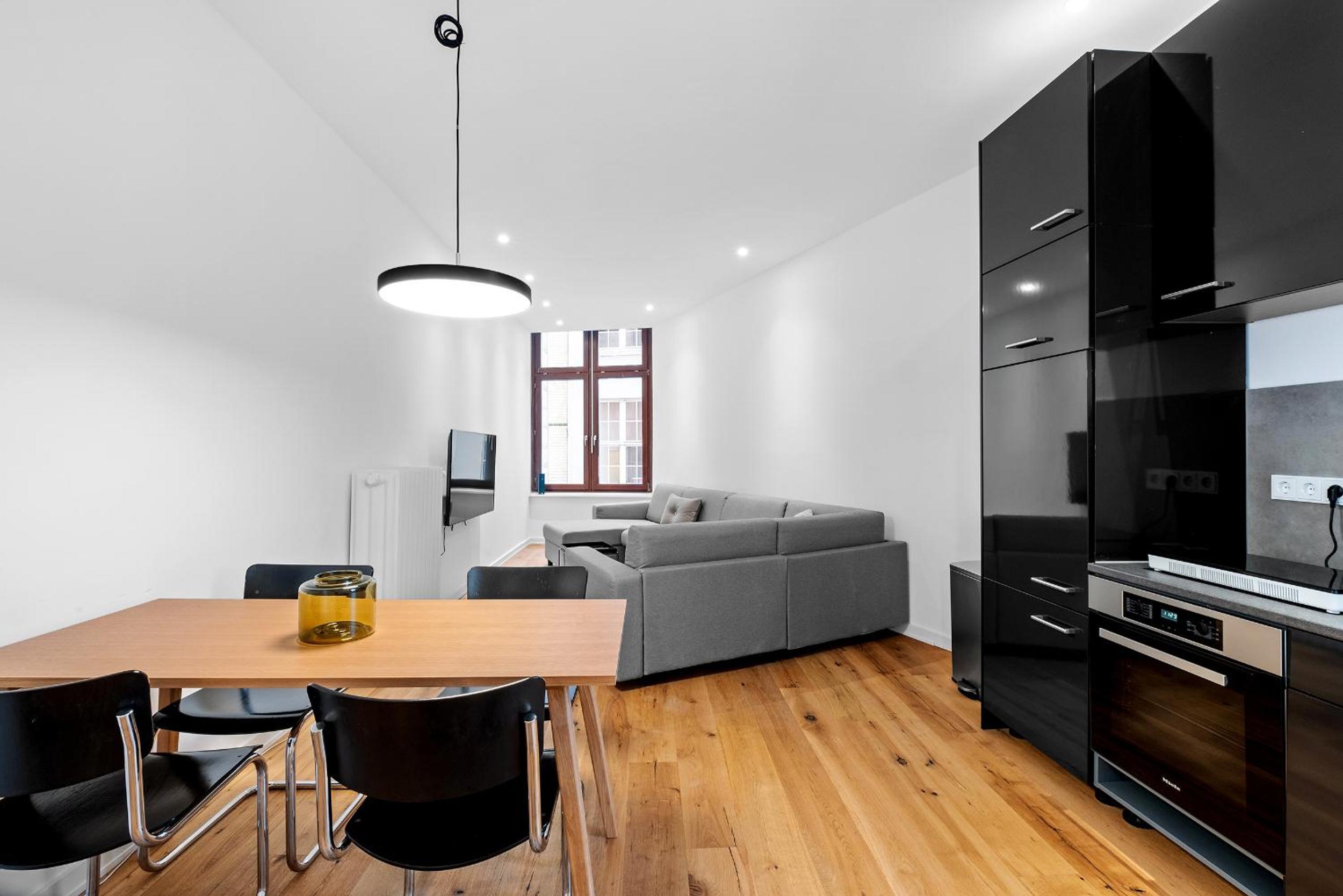Jungfernstieg Family & Business Apartment
