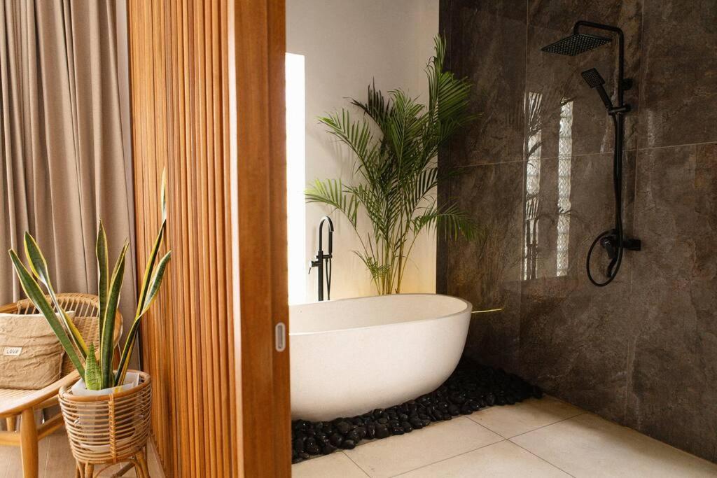 NEW! Freedom Villa - 2BR Villa in Ungasan view 4
