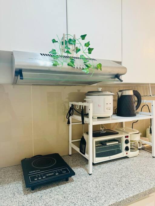 Bohemain Unit with WiFi and Pool at Victoria Tower view 2