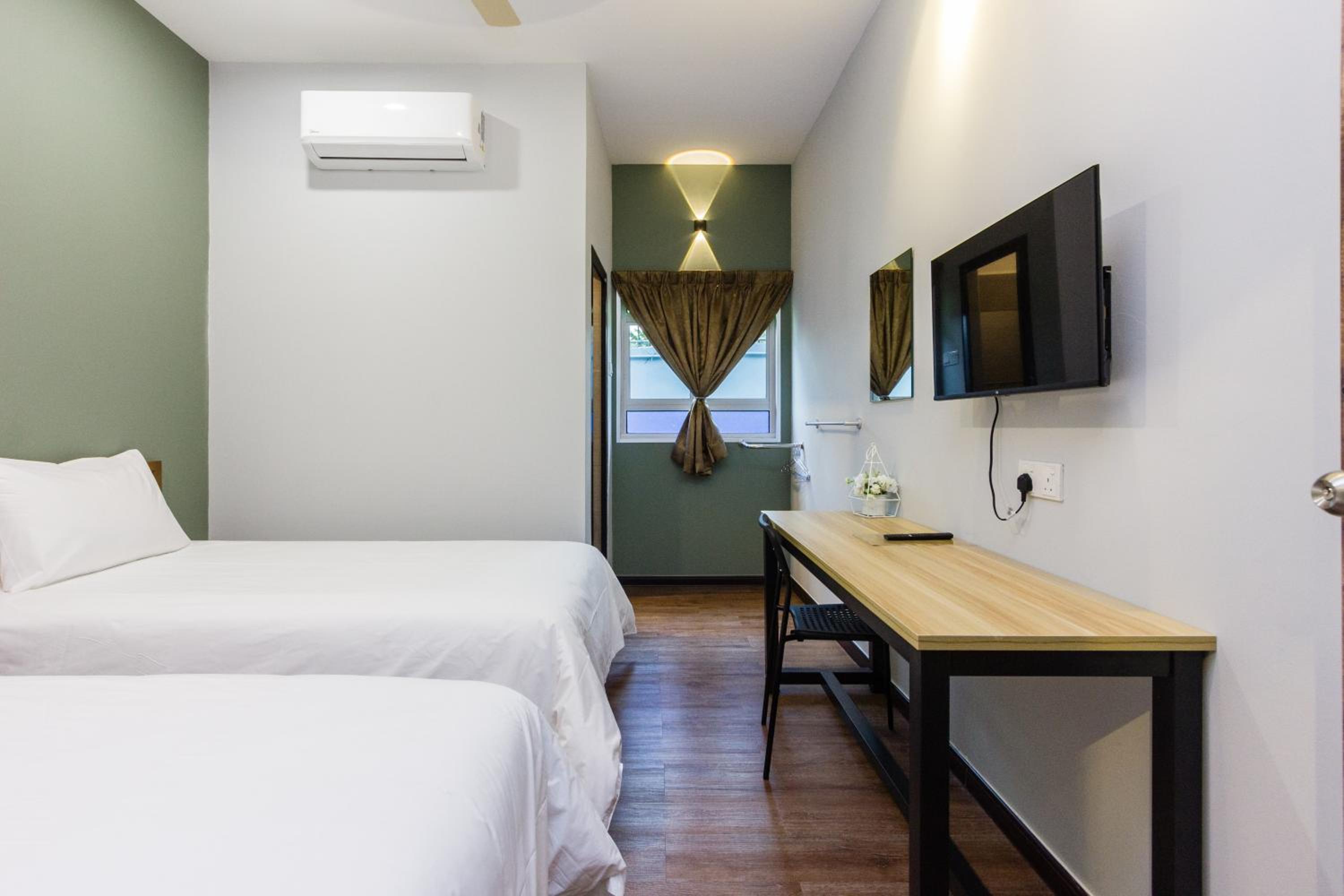Heaven 5BR Garden Inn by uBook view 2