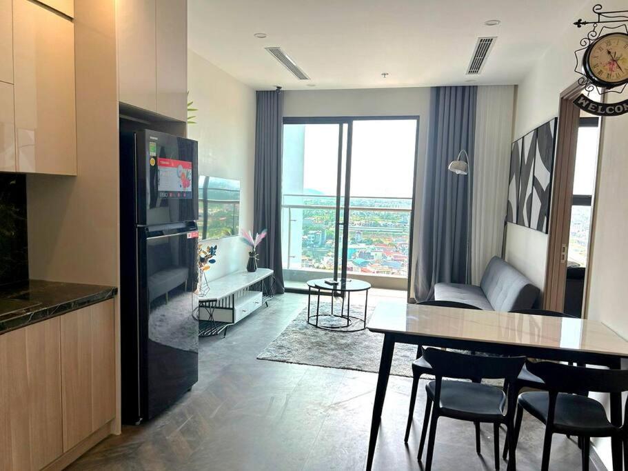 Beautiful Vinhomes 1BR Apartment Bac Giang view 5