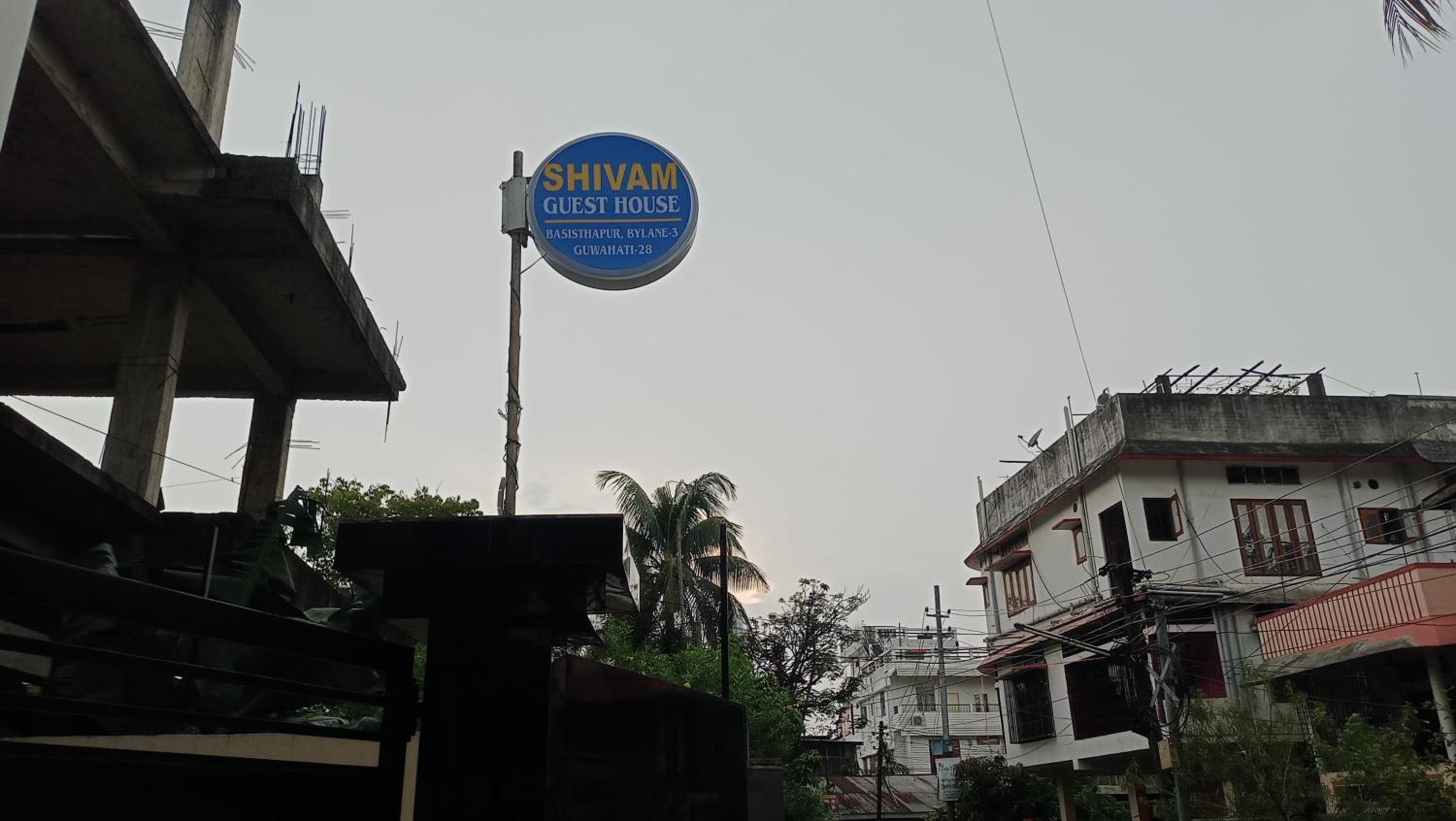 Shivam Guest House Near GNRC and Down Town Hospital