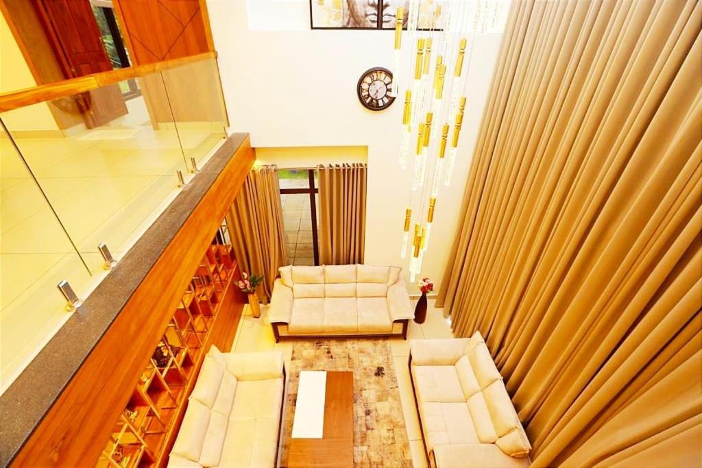 Freedom Resorts