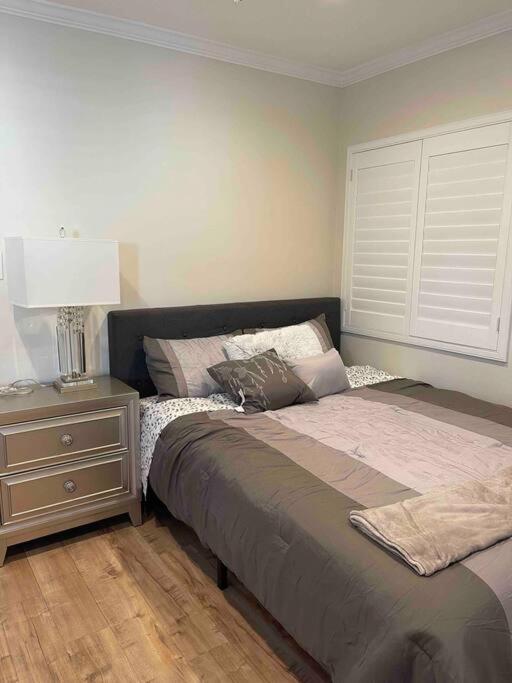 Encino Oasis Gorgeous 3 bedroom with bonus room