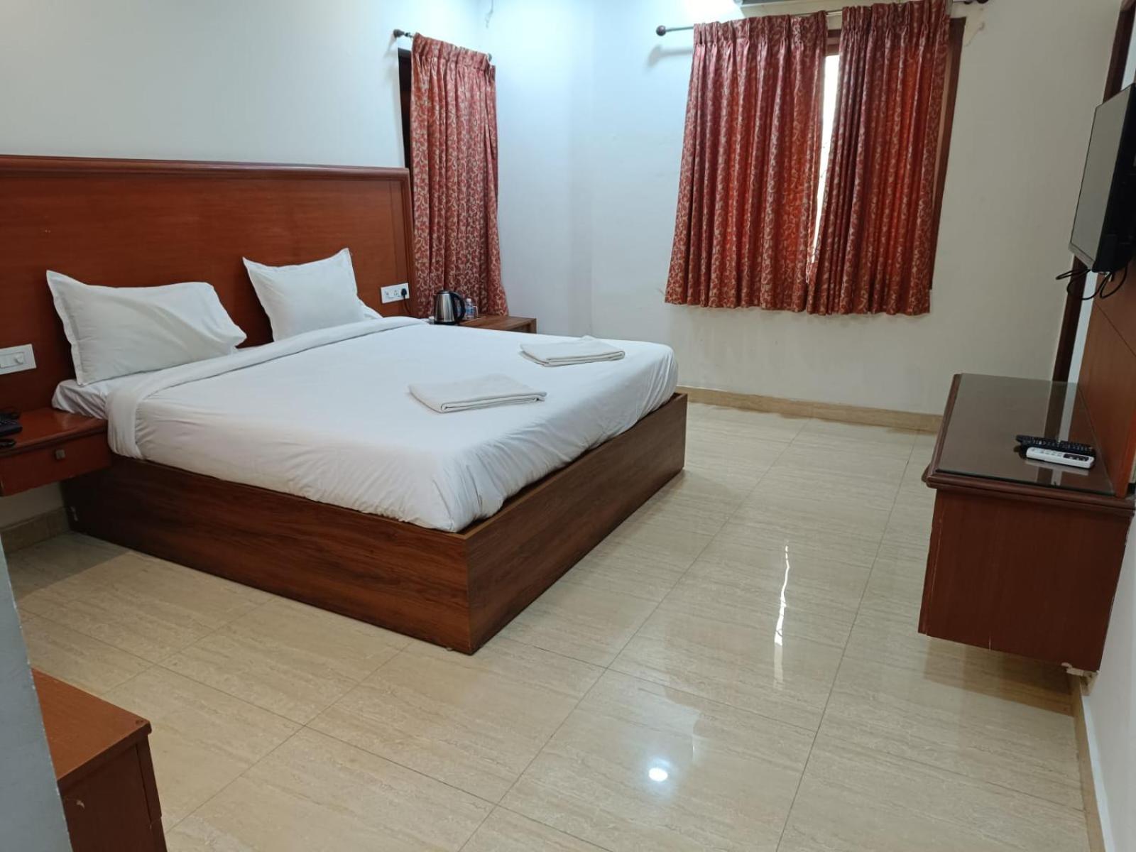 Azhagappa Residency