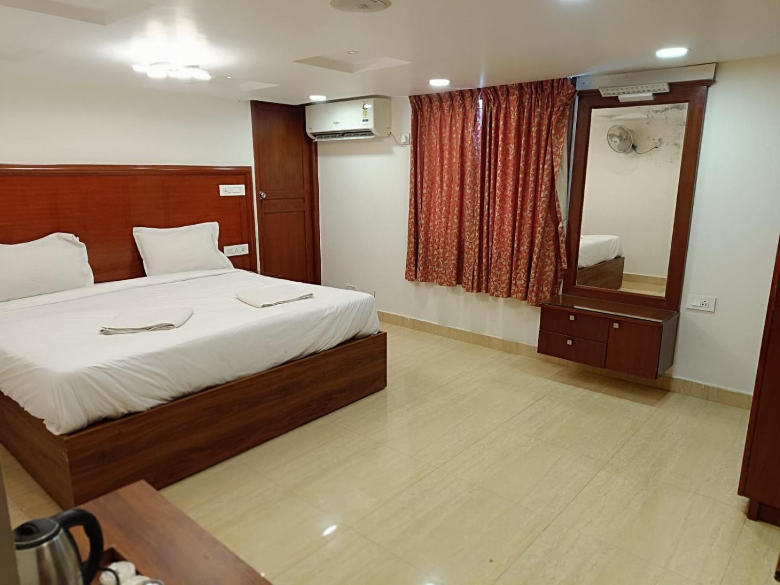 Azhagappa Residency