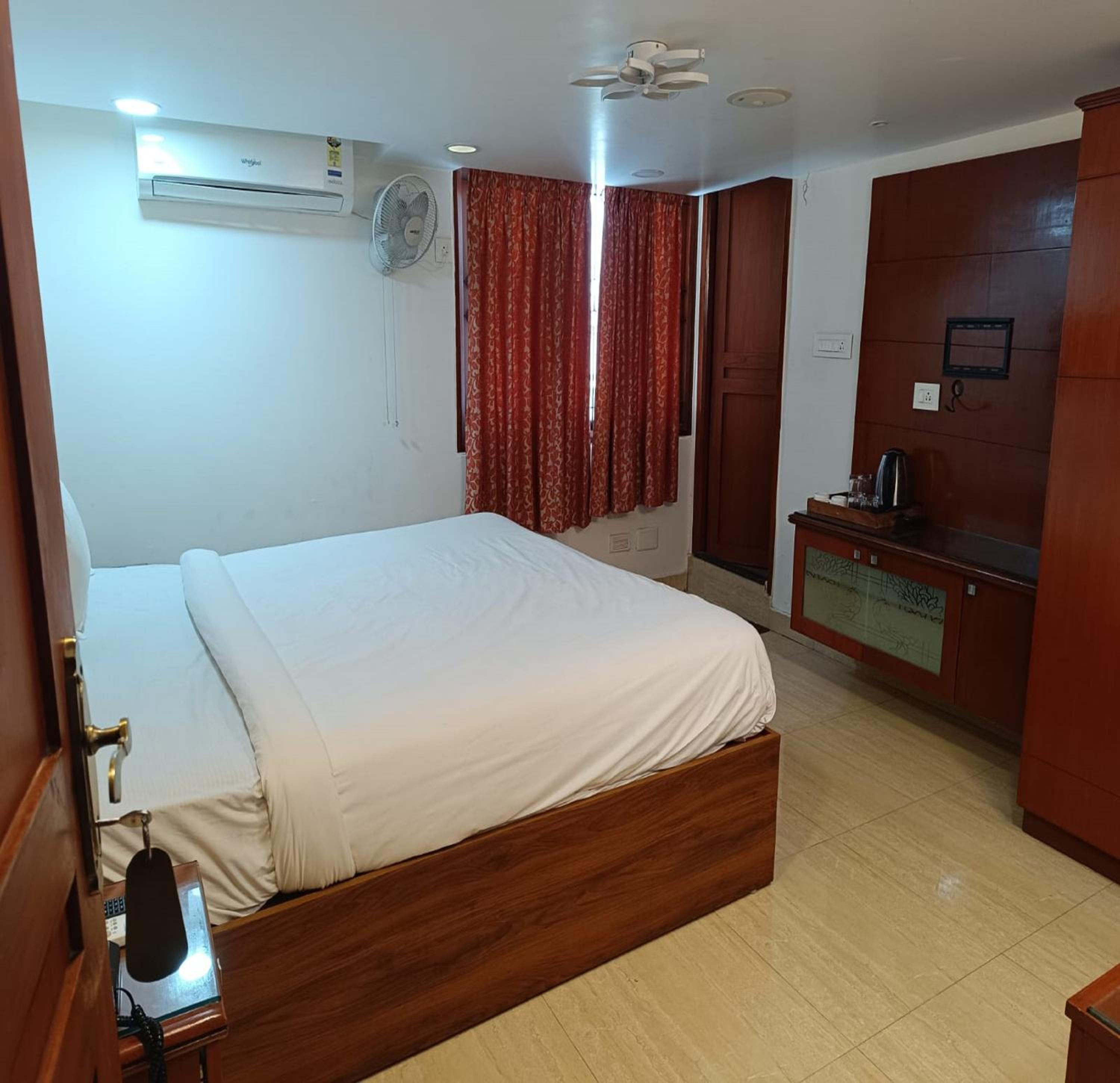 Azhagappa Residency
