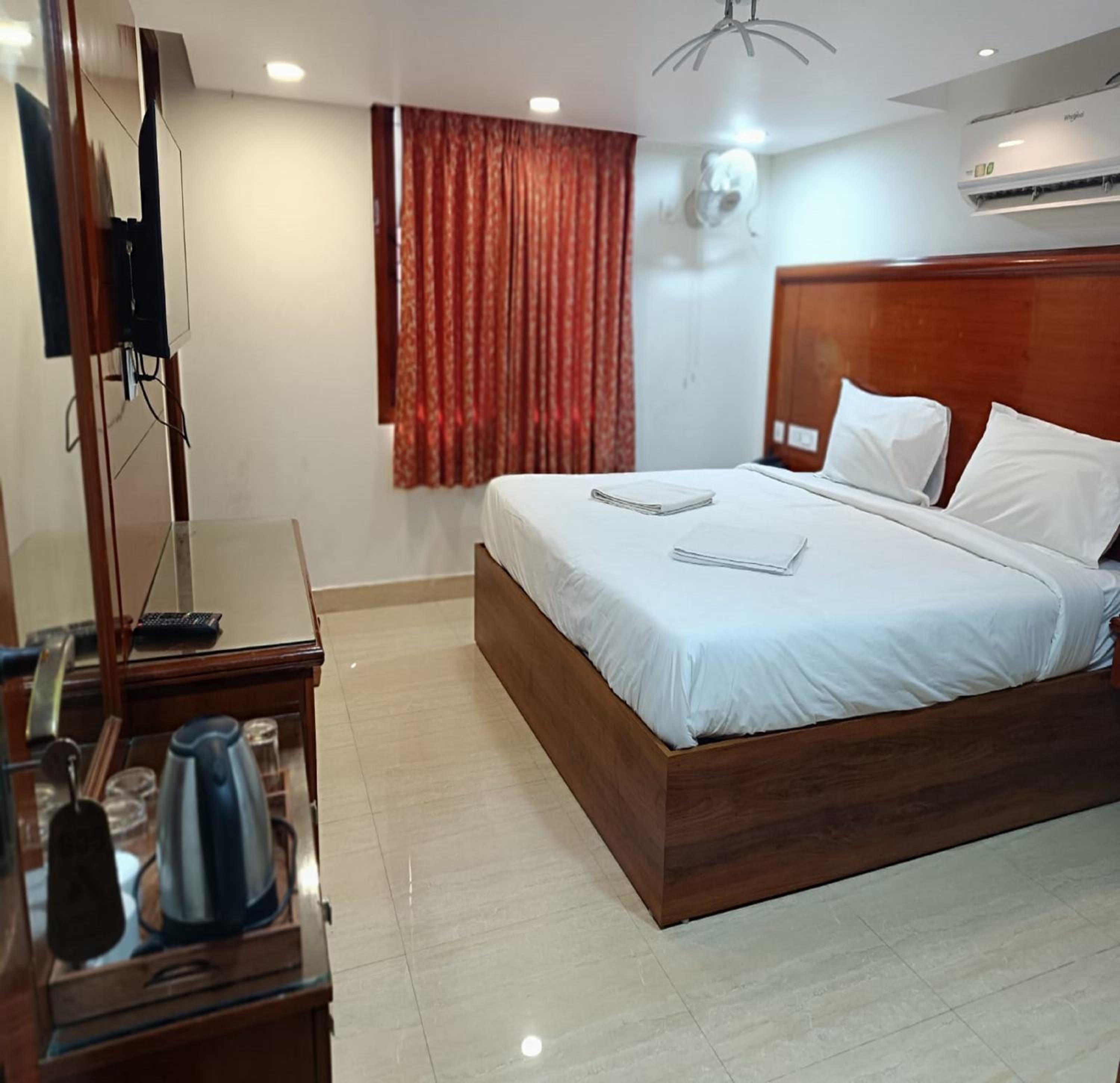 Azhagappa Residency