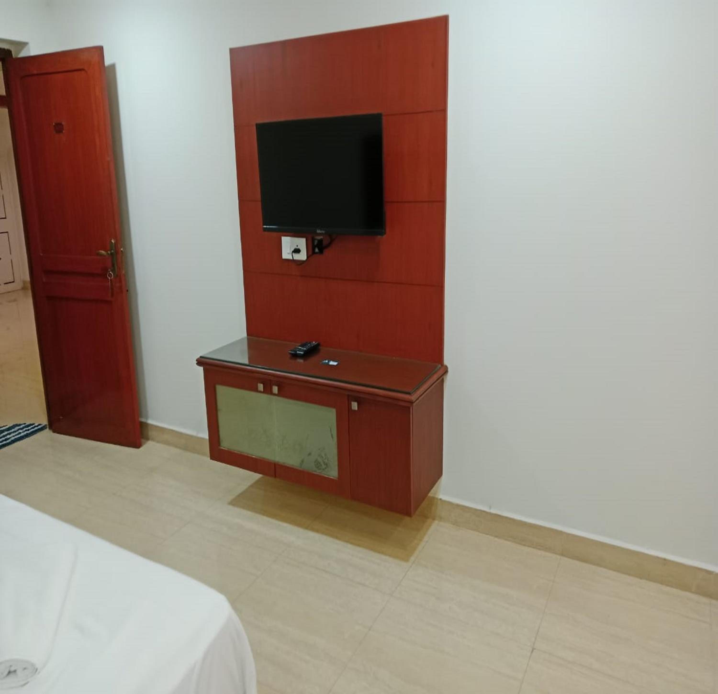 Azhagappa Residency