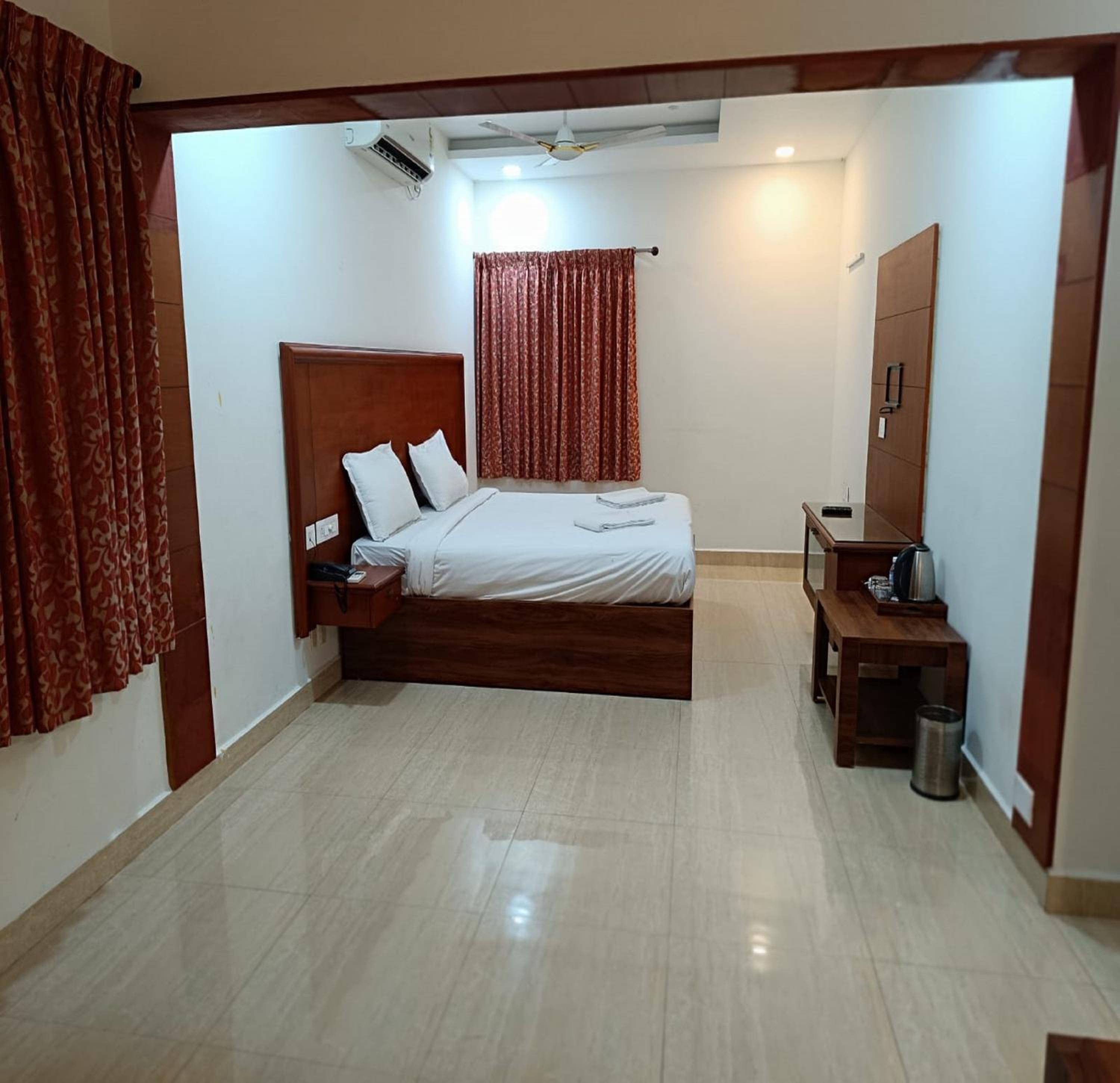 Azhagappa Residency