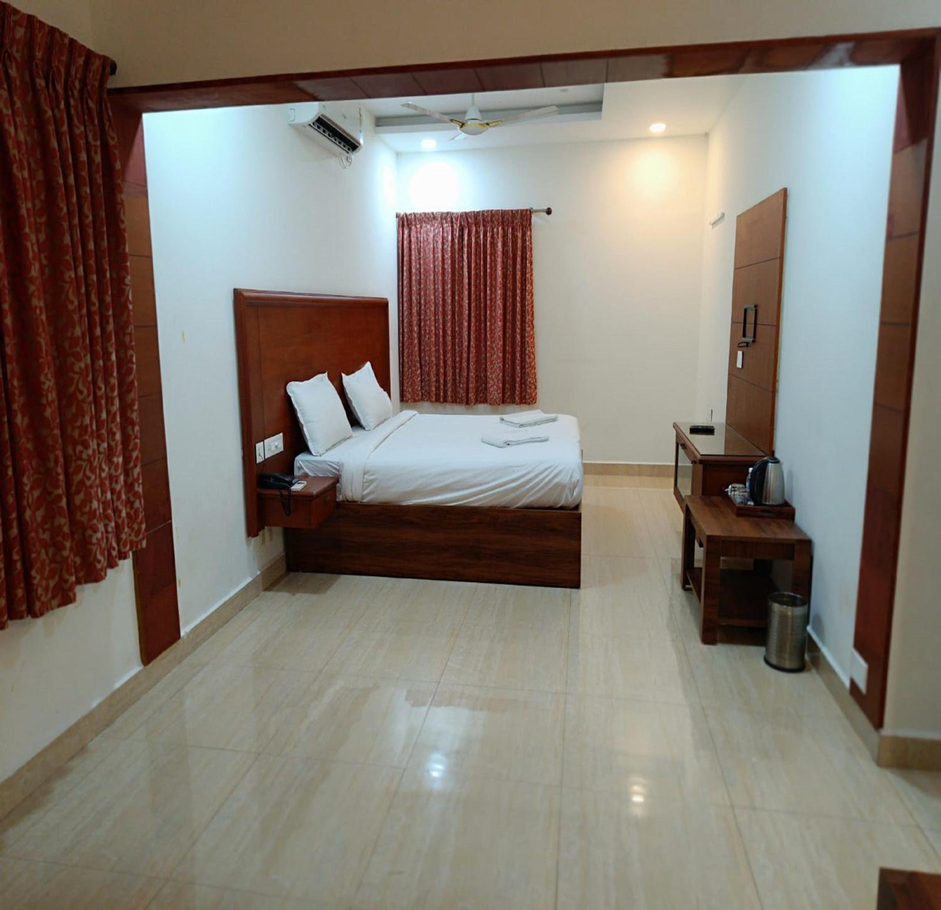 Azhagappa Residency