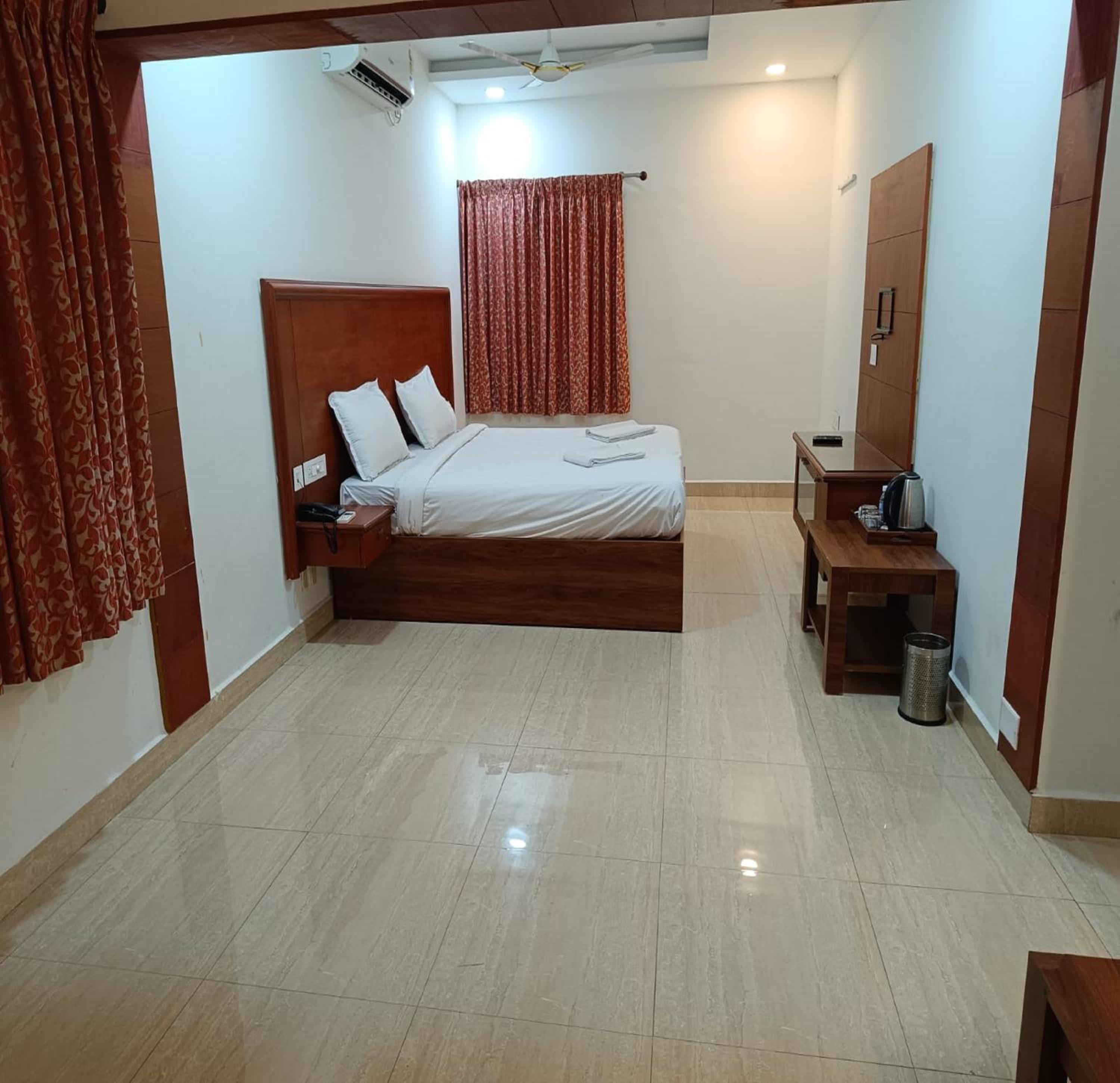 Azhagappa Residency