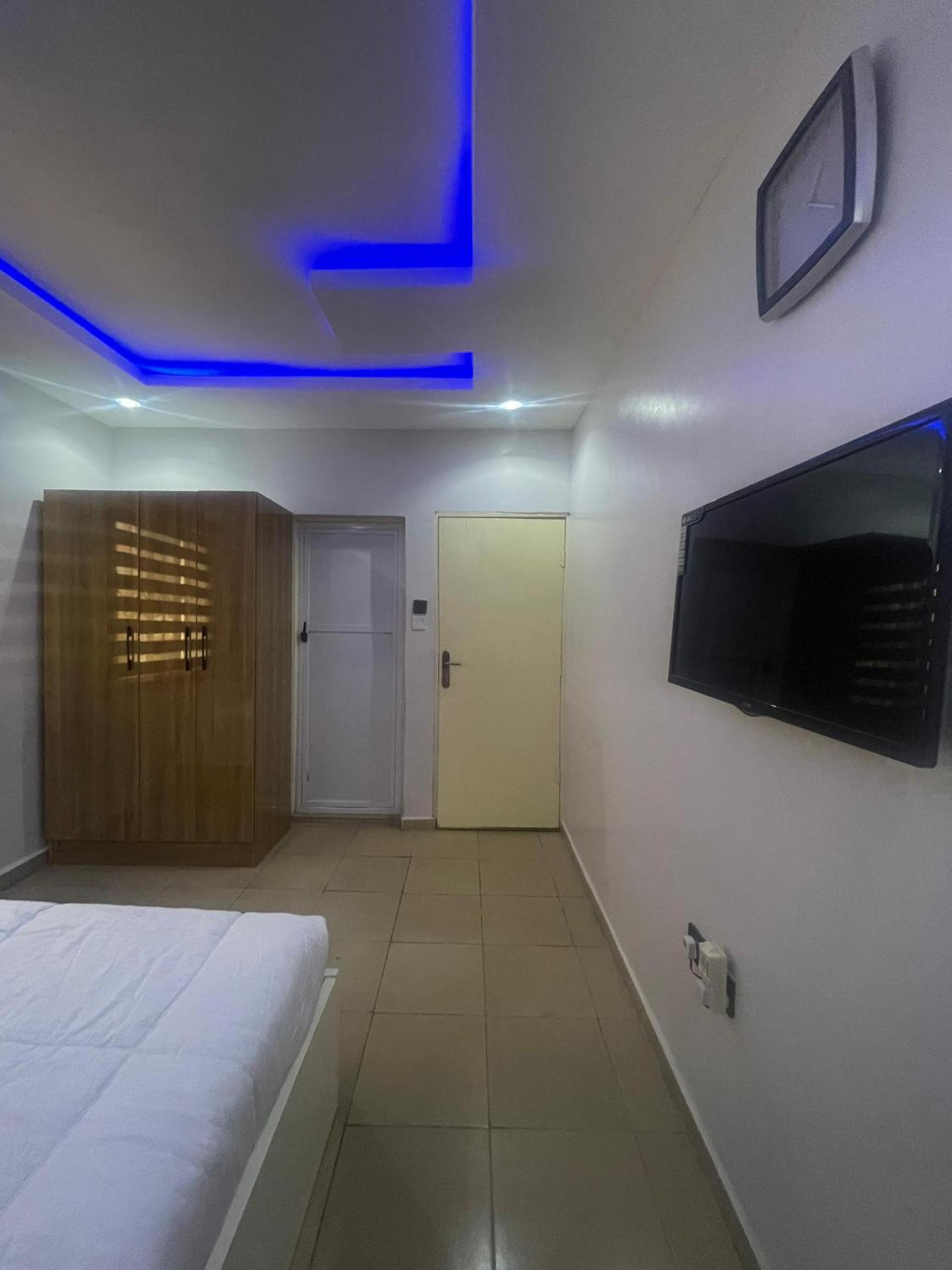 De-Boss Comfort Homes view 5