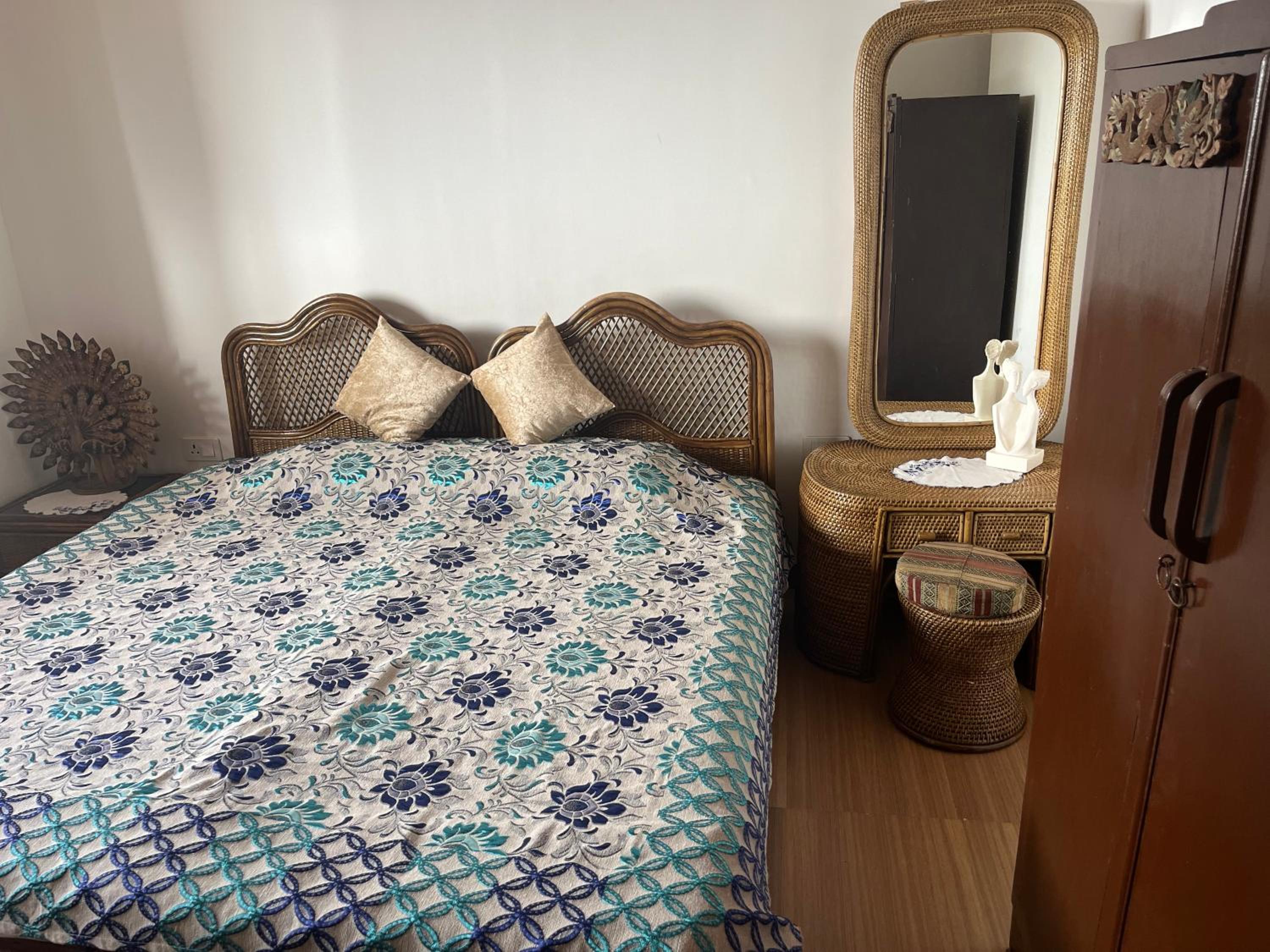 Moonwind, Bungalow with old world charm