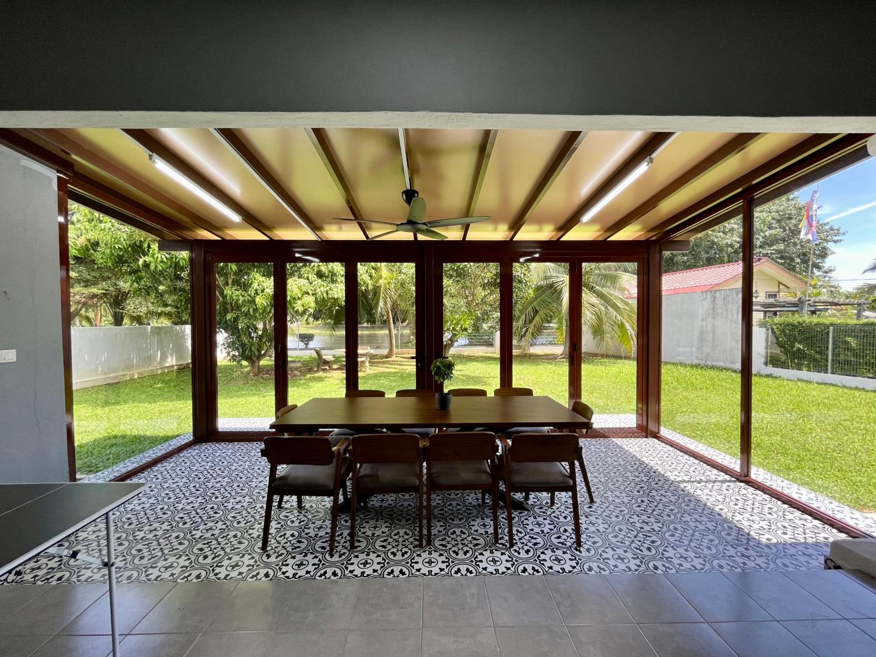 The P Lakehouse photo 3