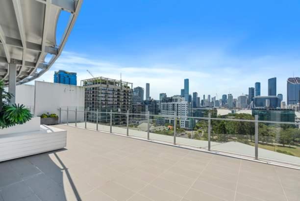 Spacious one-bedroom apartment in South Brisbane