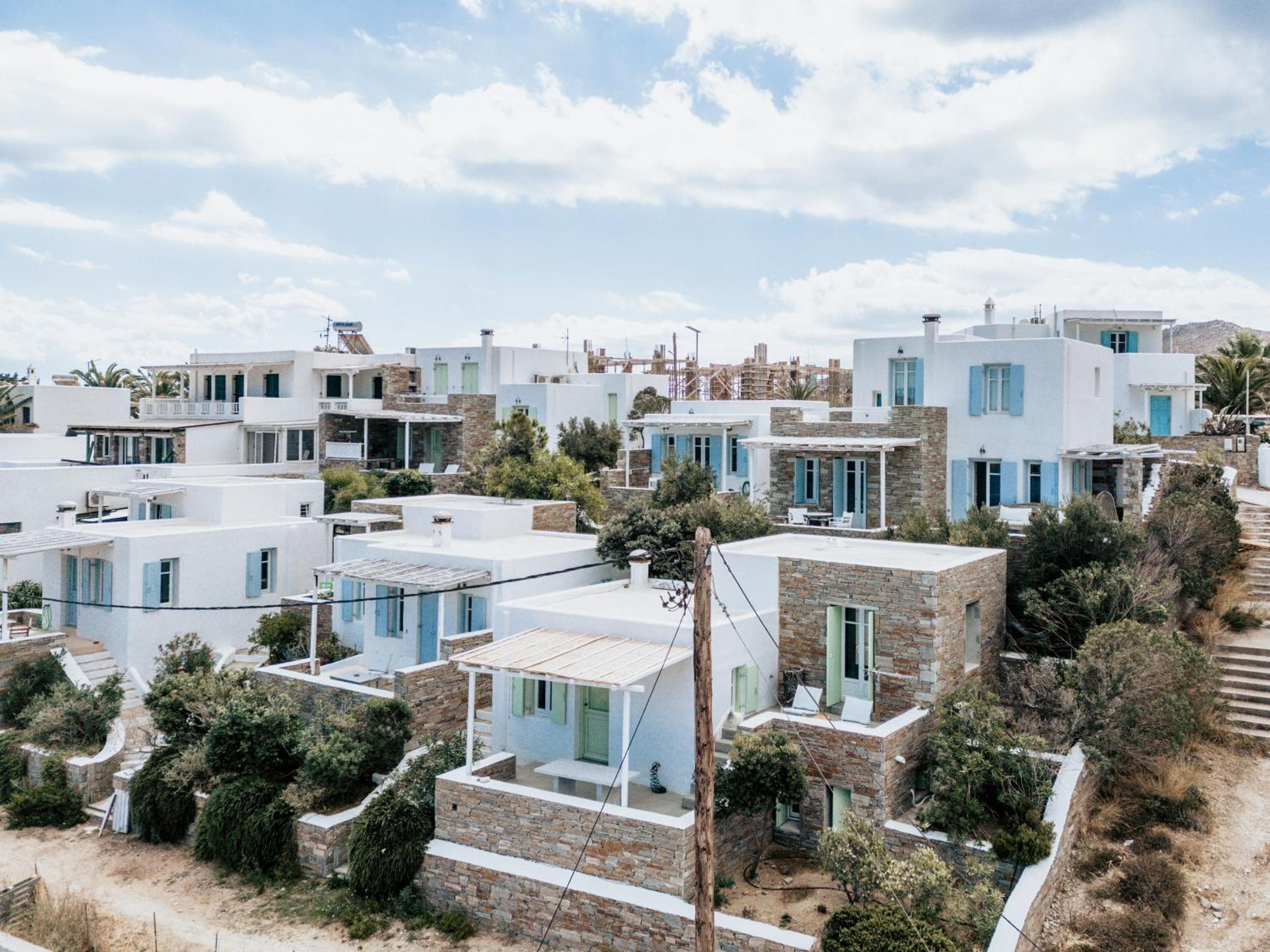 Samanti House, Leivadi Serifos view 3