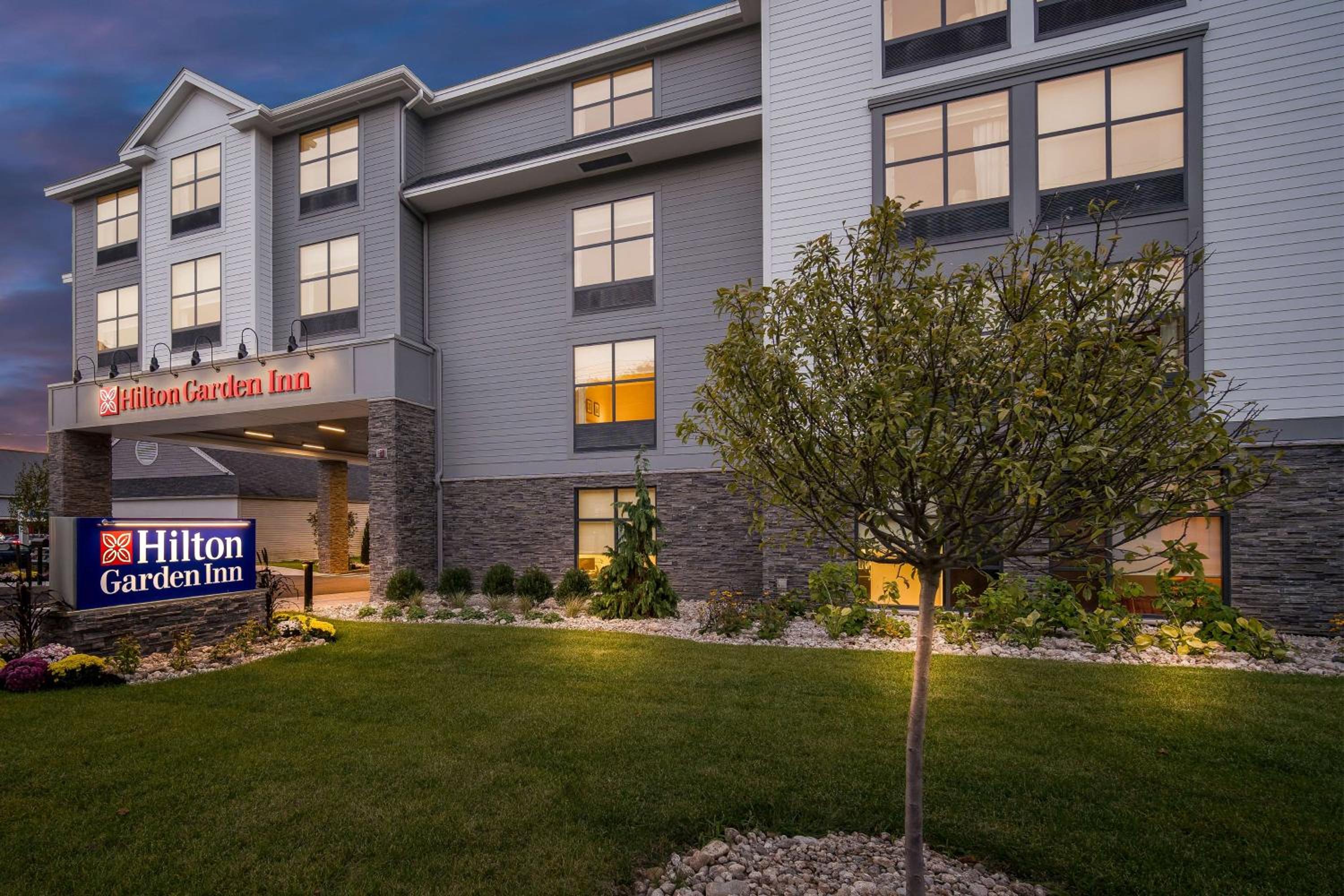 Hilton Garden Inn North Conway view 2