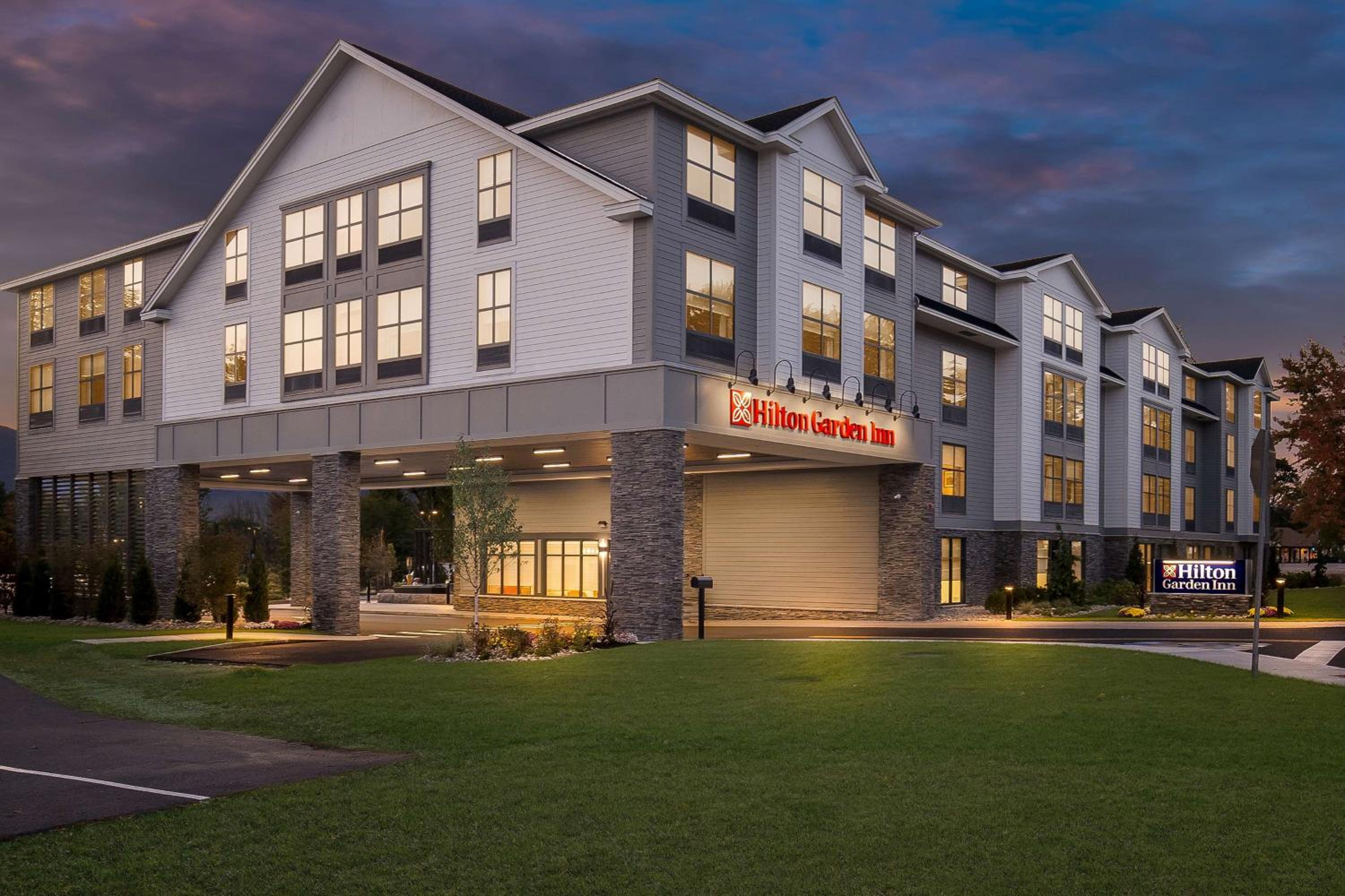 Hilton Garden Inn North Conway view 3