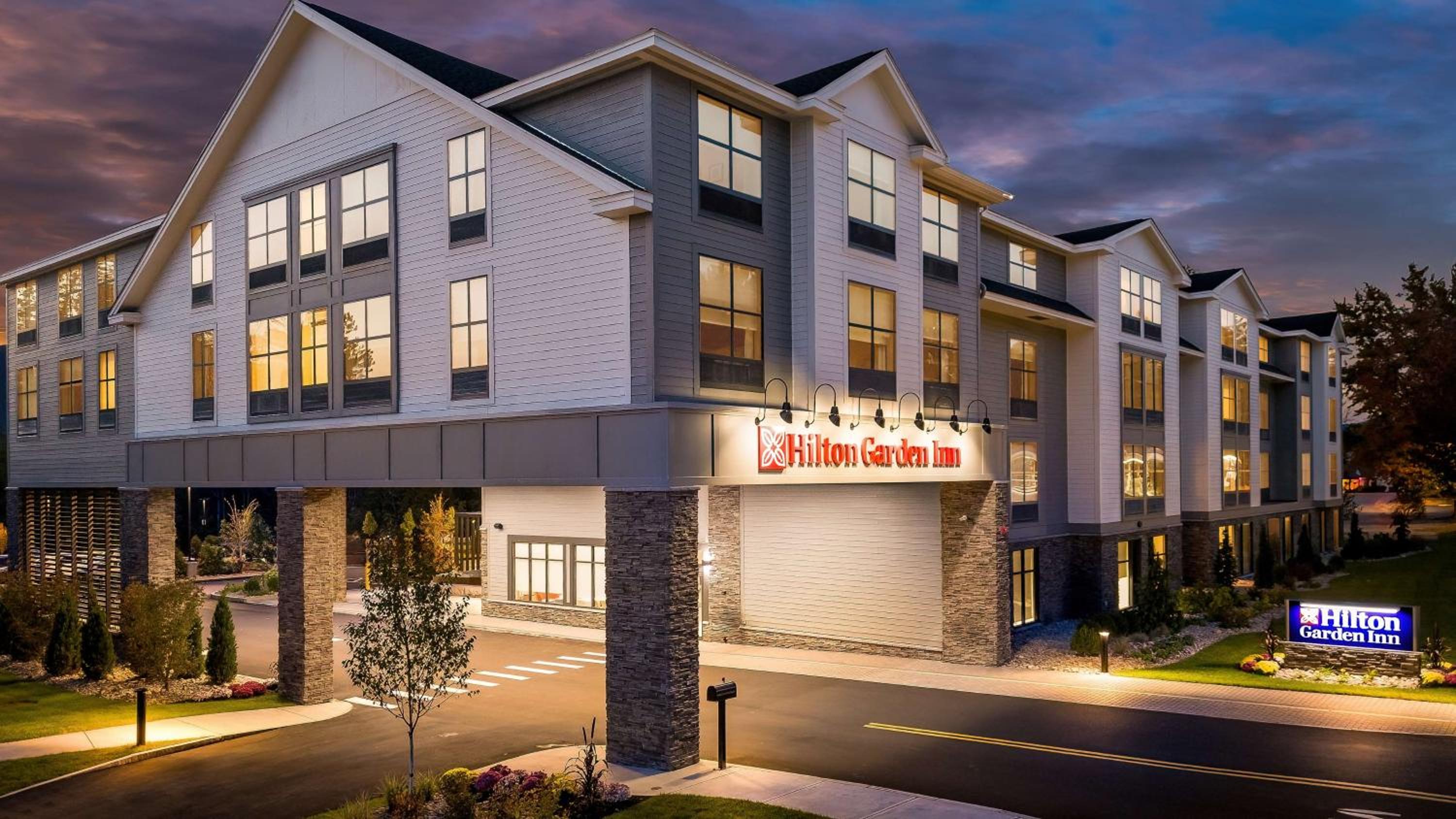 Hilton Garden Inn North Conway view 5