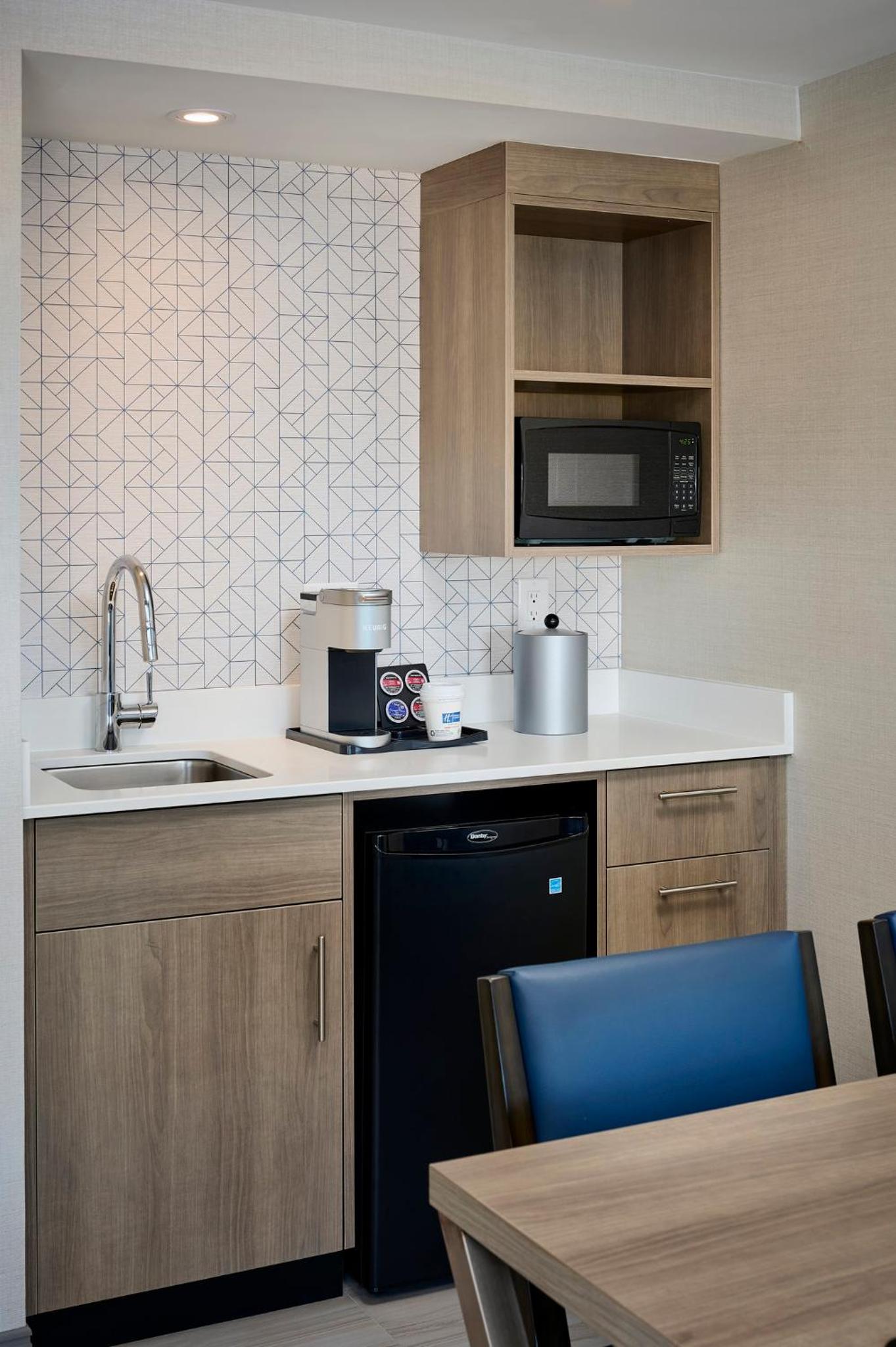 Kitchener Vacations - Holiday Inn Express  Suites Kitchener Southeast, an IHG Hotel - Property Image 57