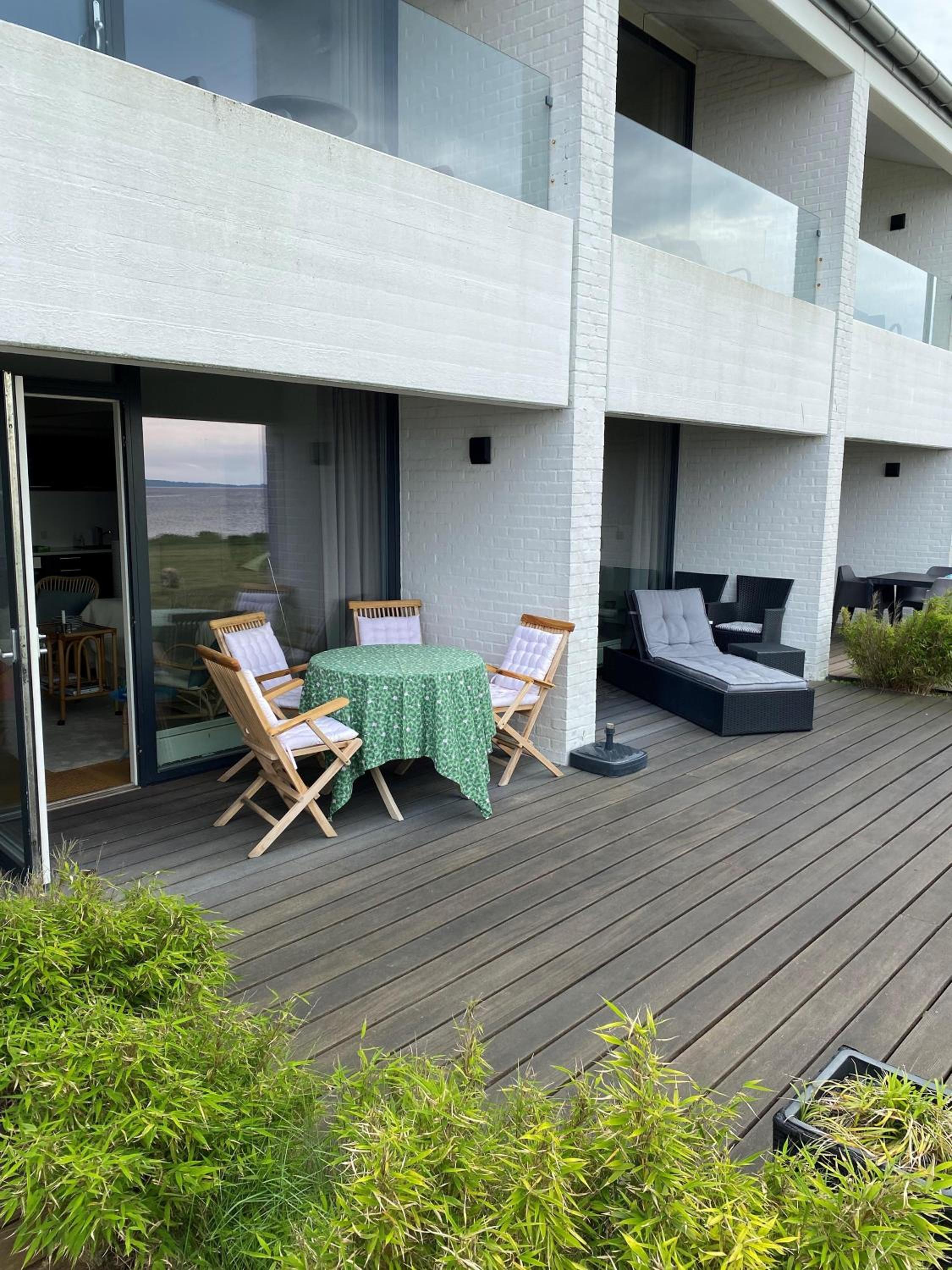 Waterfront Holiday Gem With Stunning Views Of Ebeltoft Bay