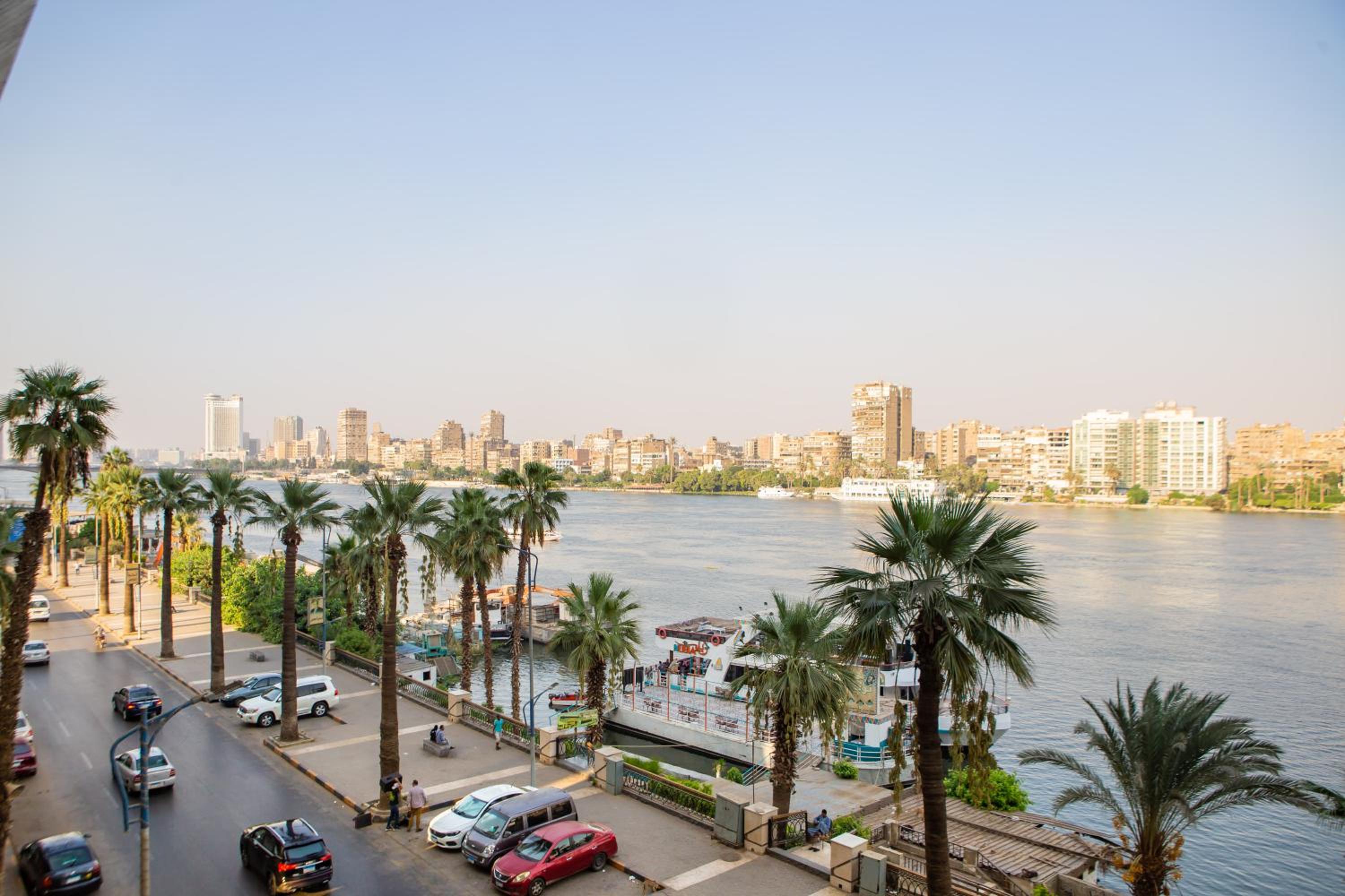 Luxurious 3BR Apartment with Stunning Nile Views