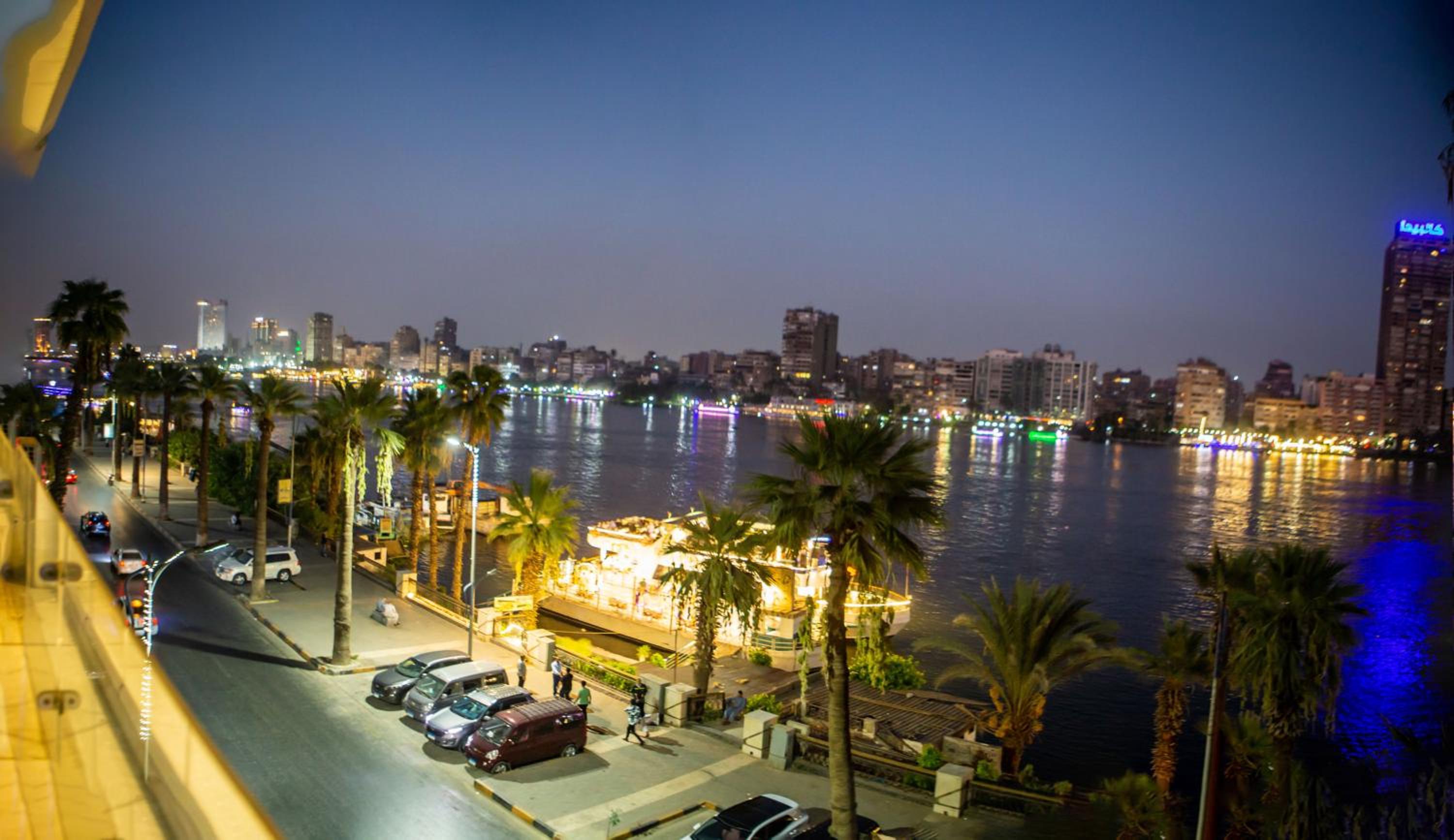 Luxurious 3BR Apartment with Stunning Nile Views