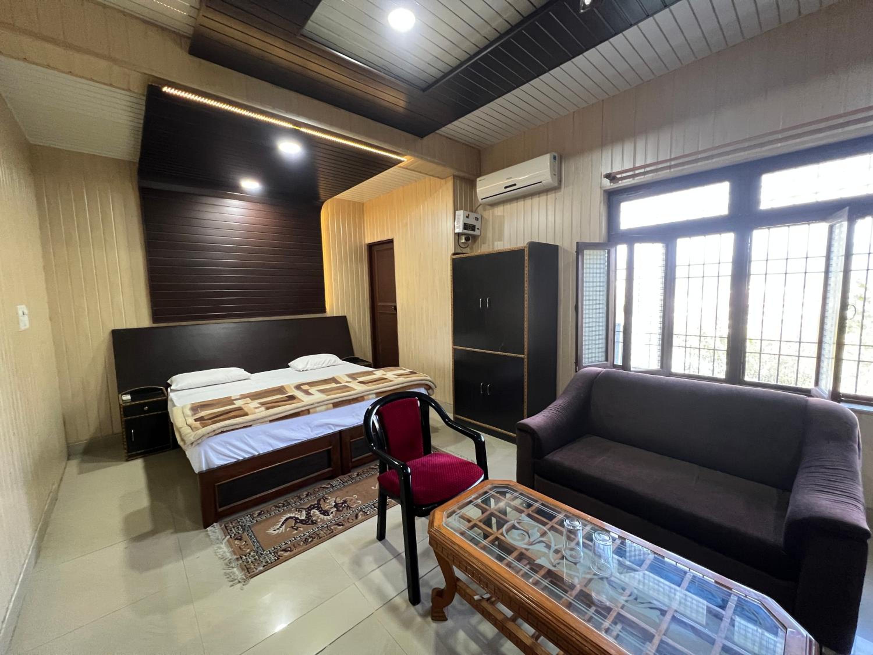 hotel room