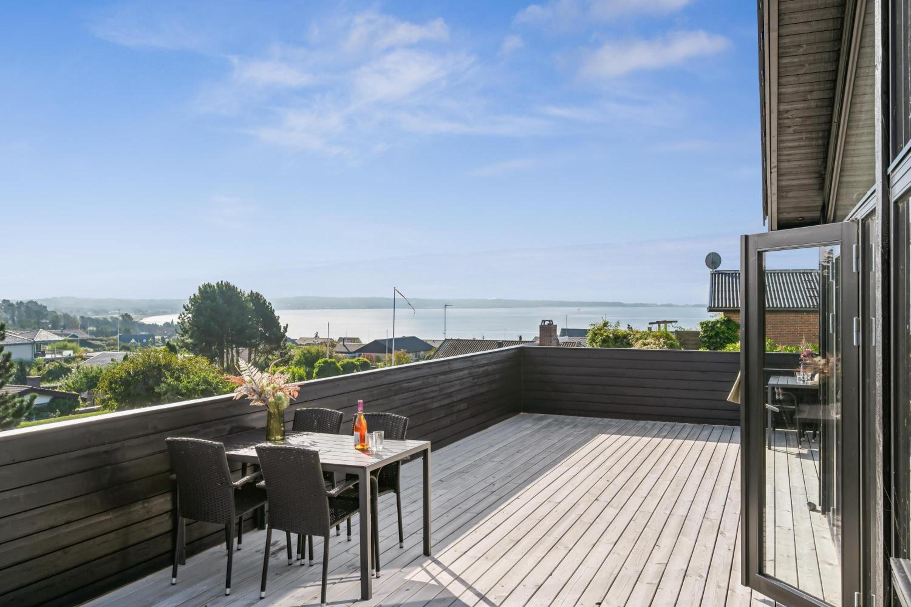 Beautiful Holiday Home With Panoramic Views Enjoy Stunning Nature