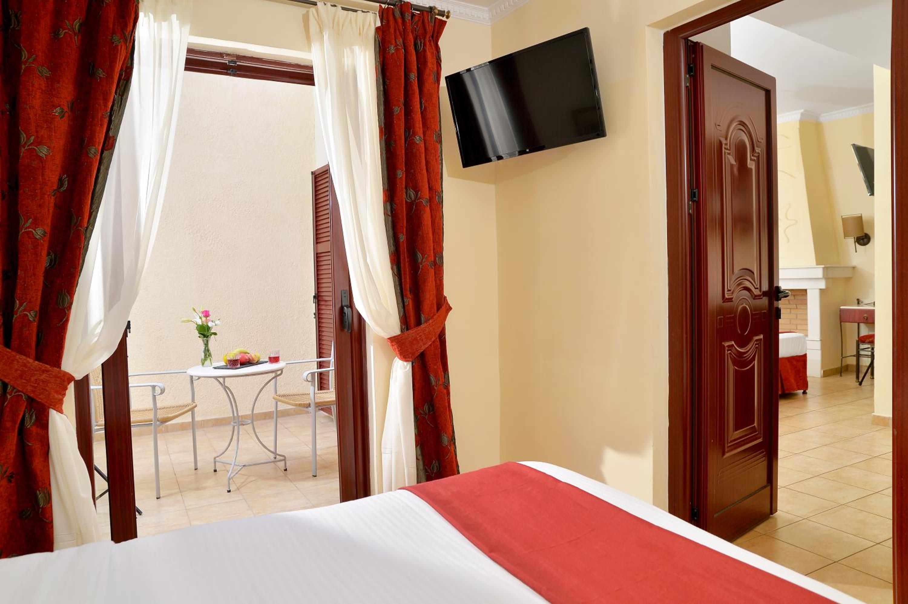 Agistri Hotel