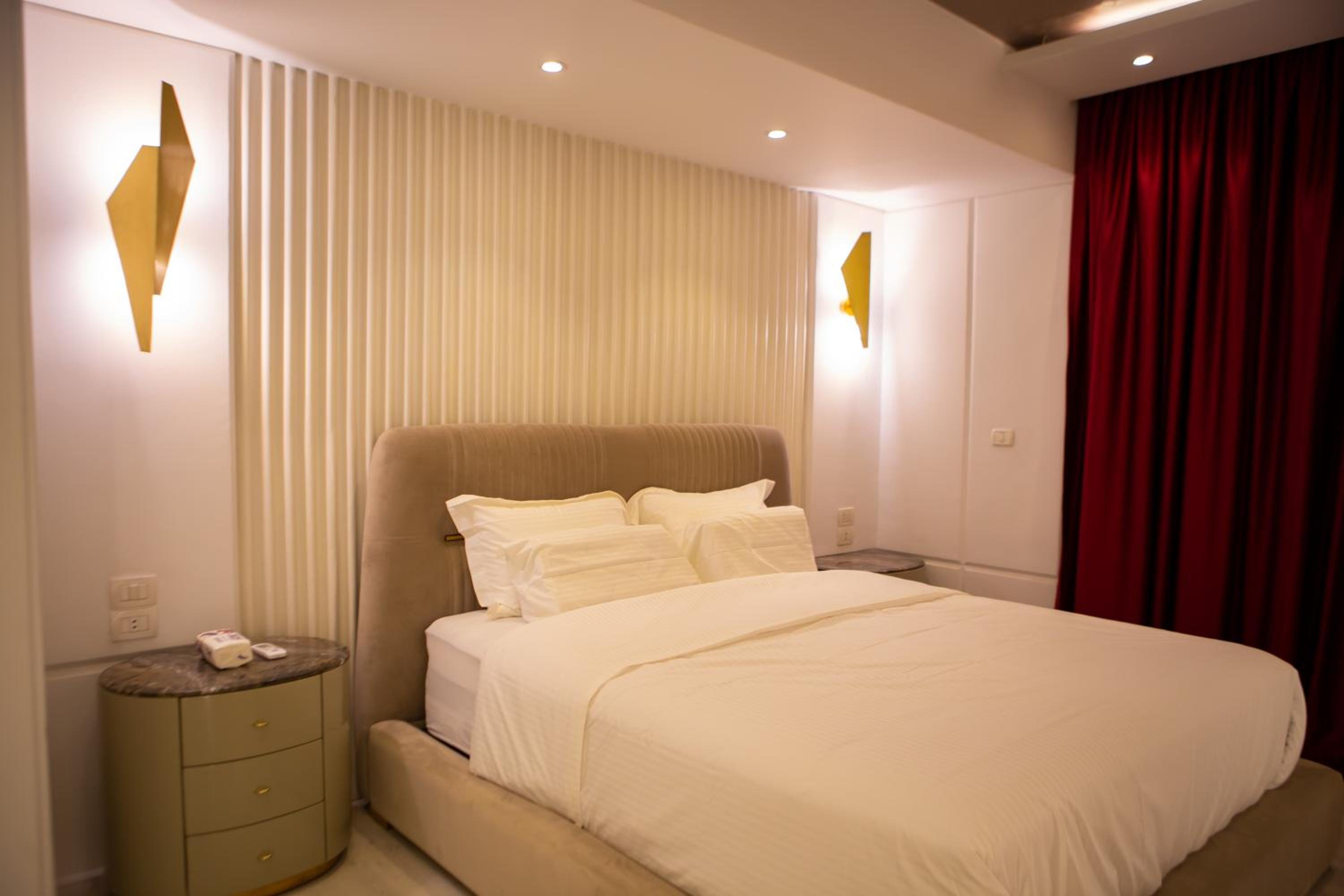Luxurious 3BR Apartment with Stunning Nile Views