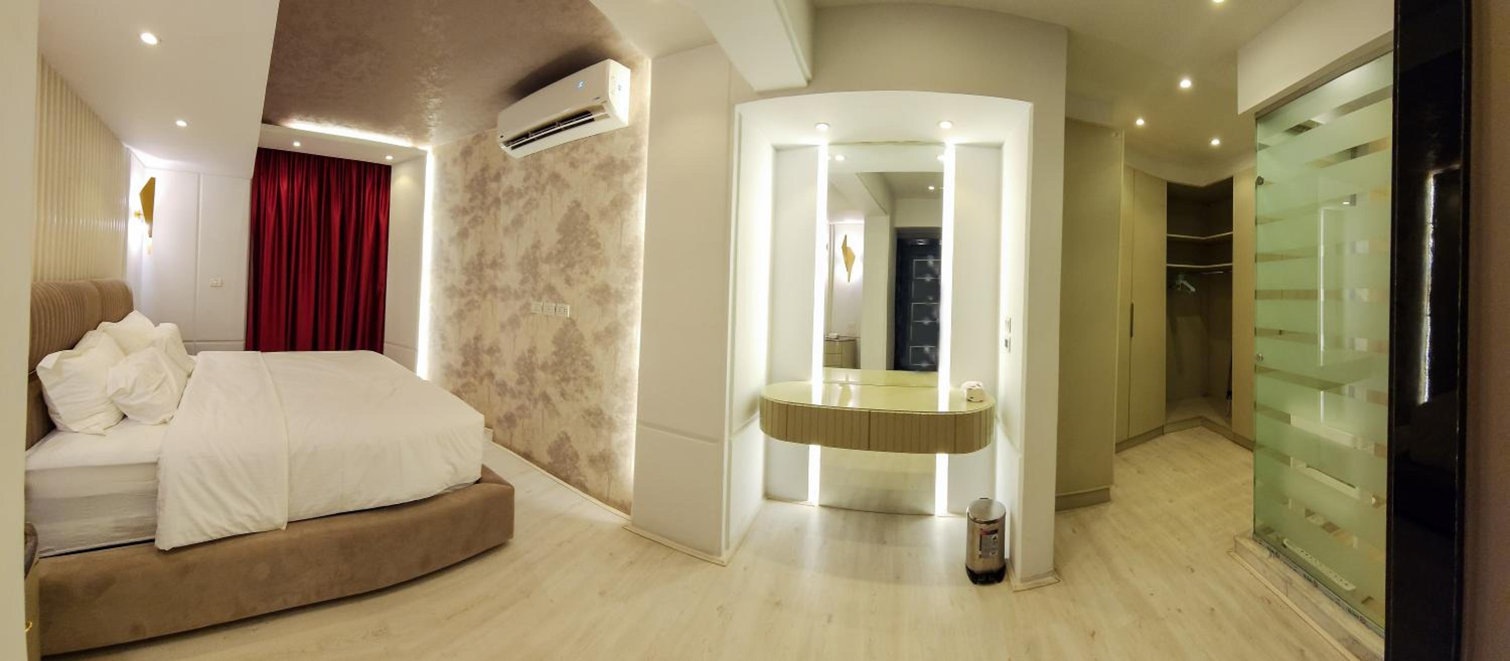 Luxurious 3BR Apartment with Stunning Nile Views