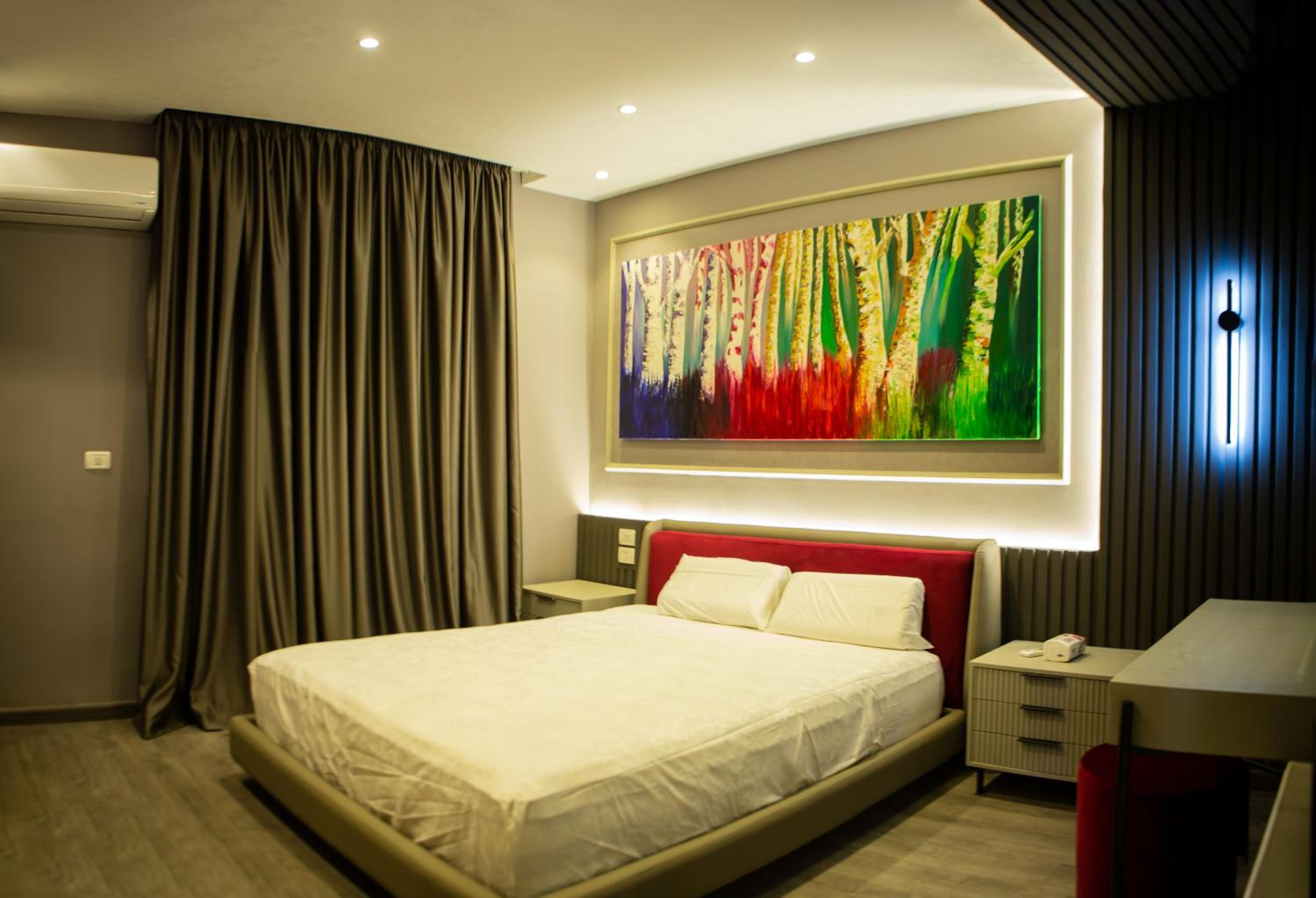 Luxurious 3BR Apartment with Stunning Nile Views