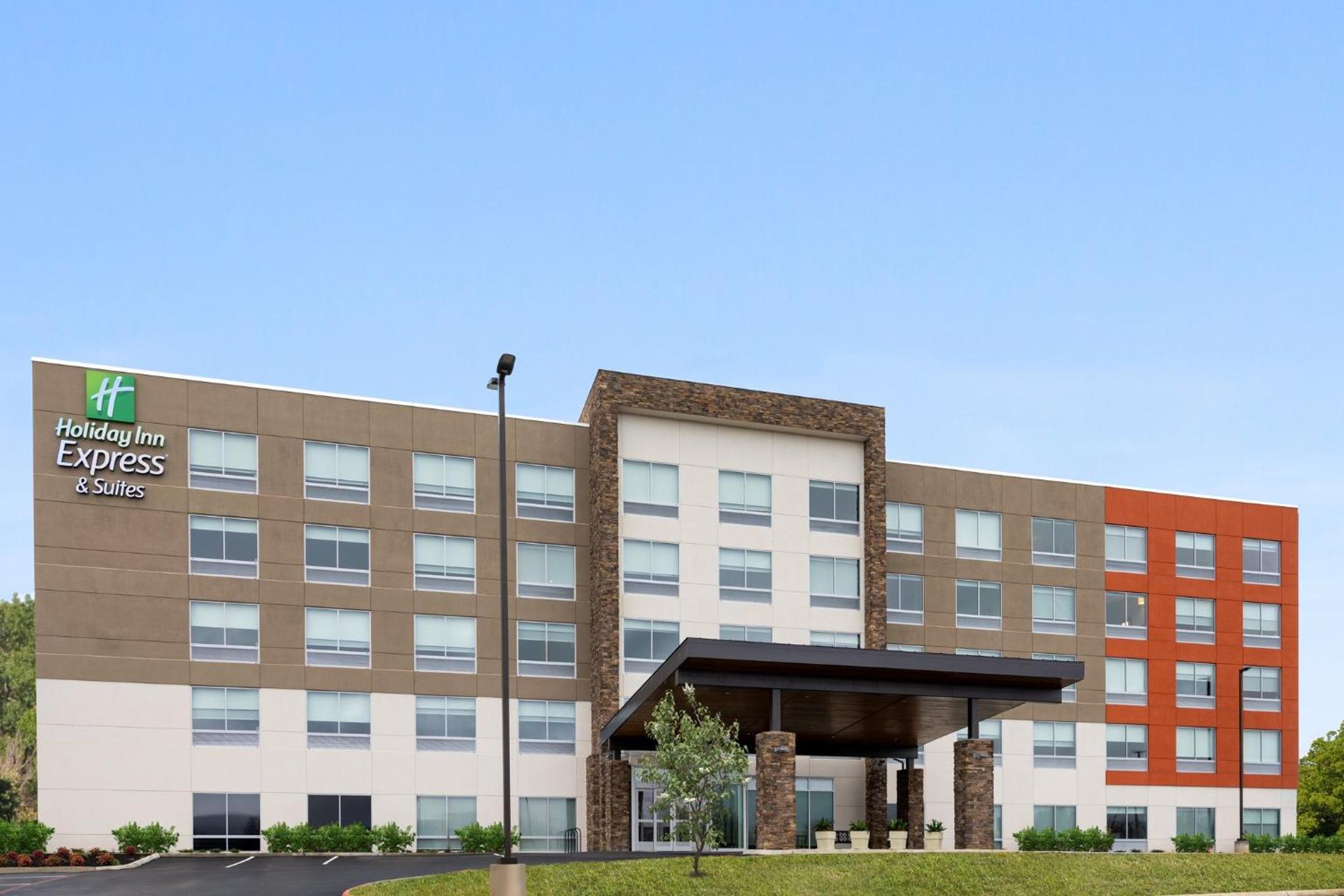 Hotel Holiday Inn Express And Suites Waynesboro East