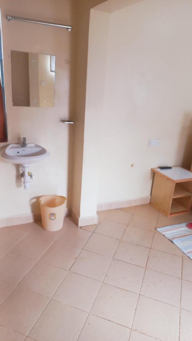 Landmark Guest house, Skuta area-Nyeri town view 2