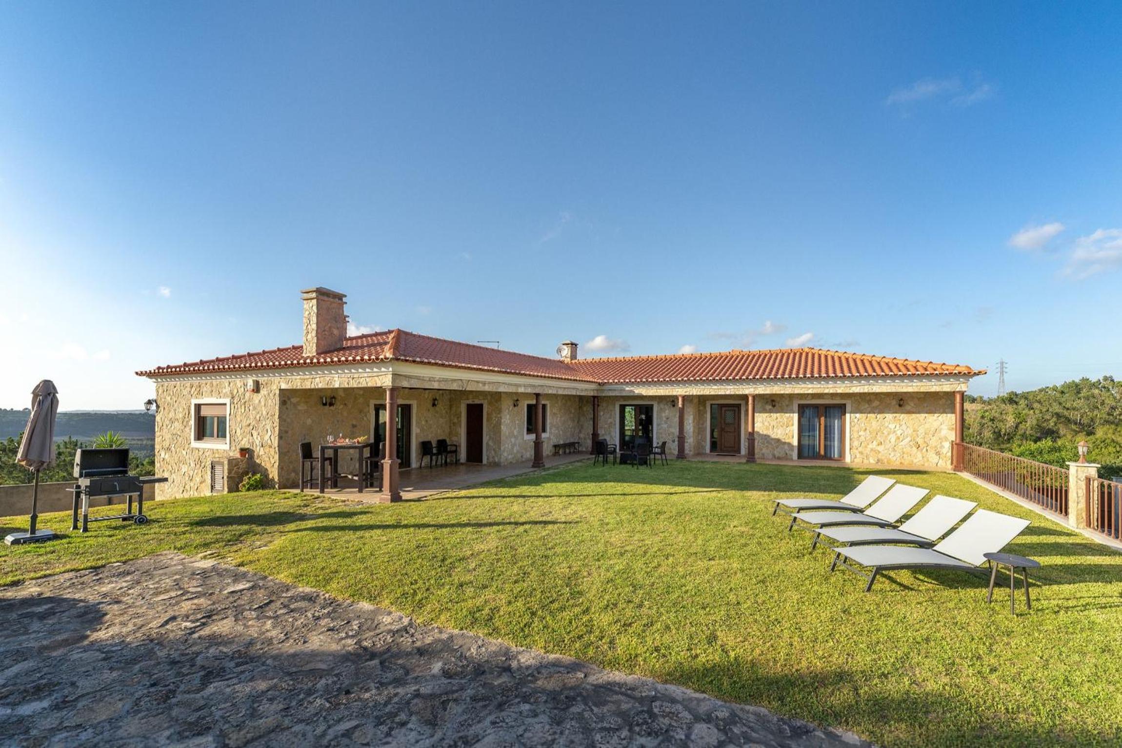 Villa Junceira view 5