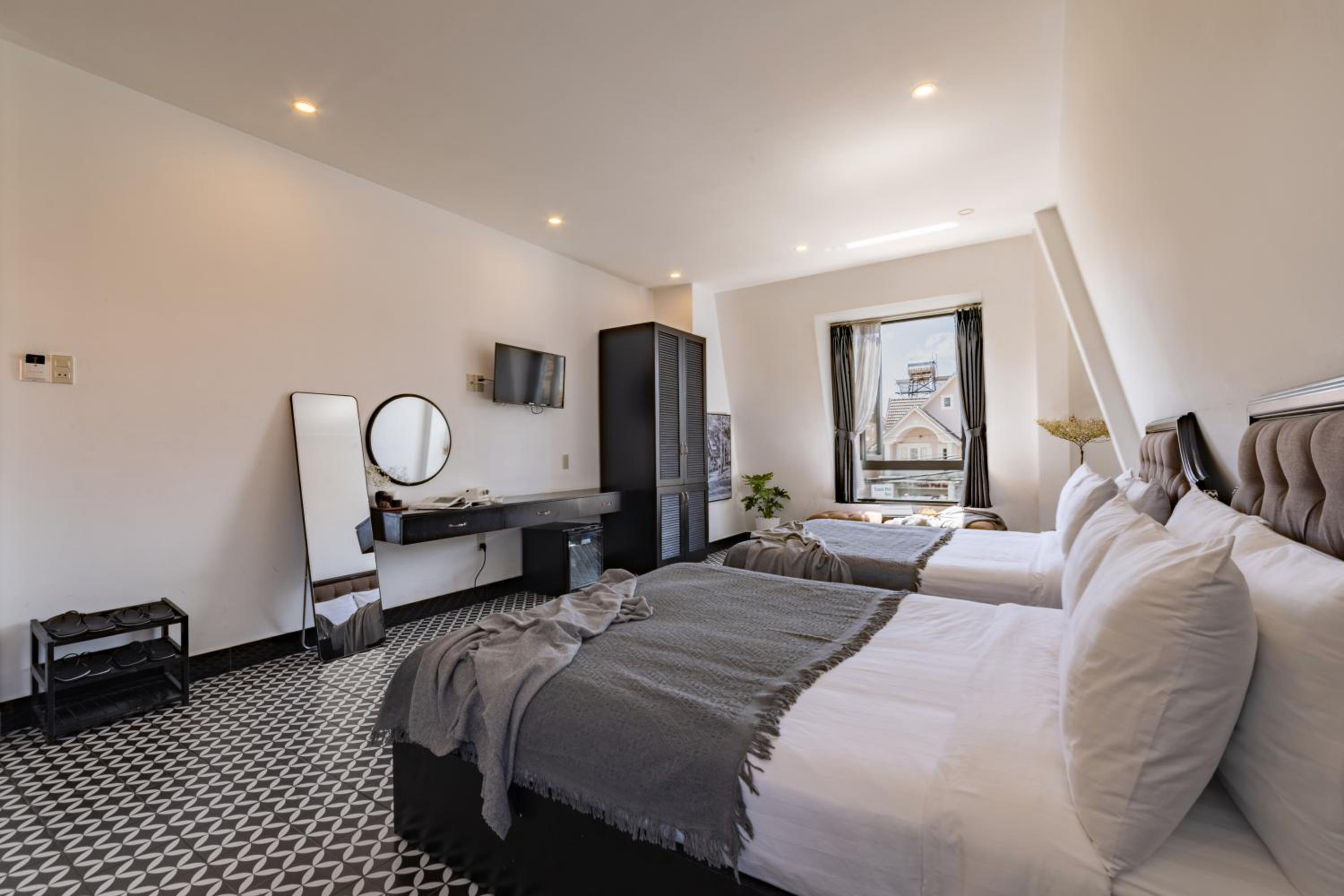 hotel room