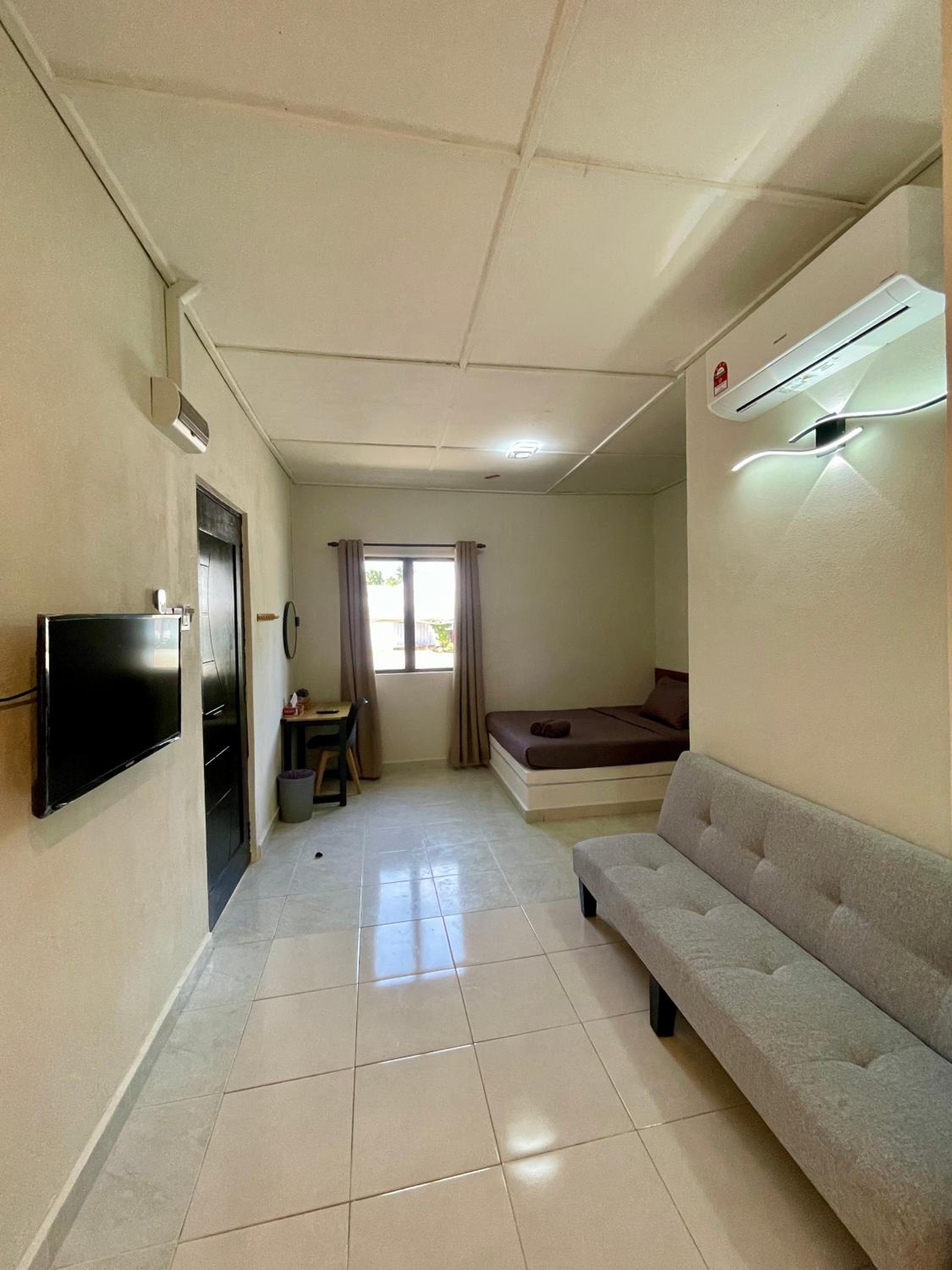 Photo 16