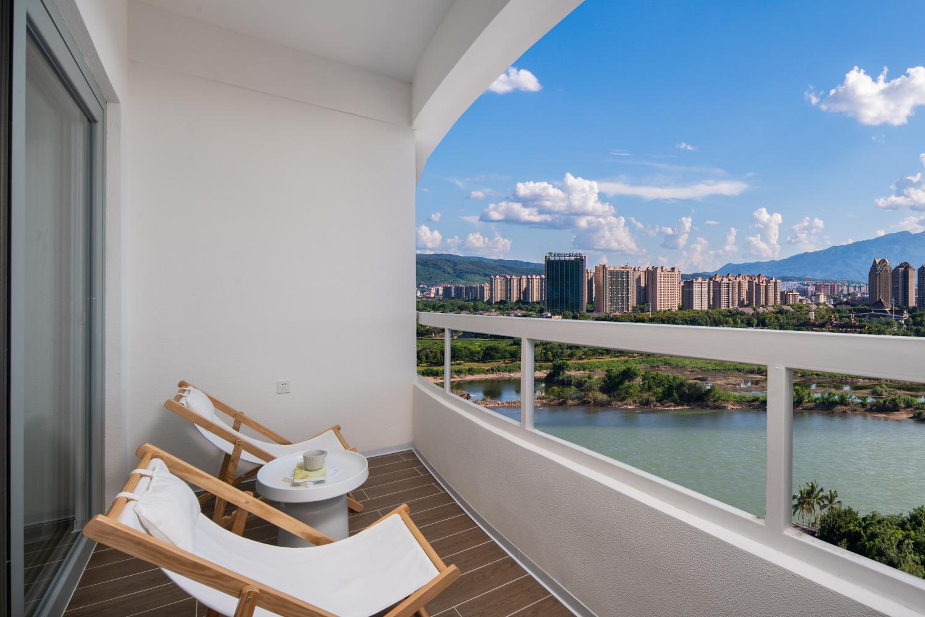 Yumu Hotel Gaozhuang Starlight Night Market Branch