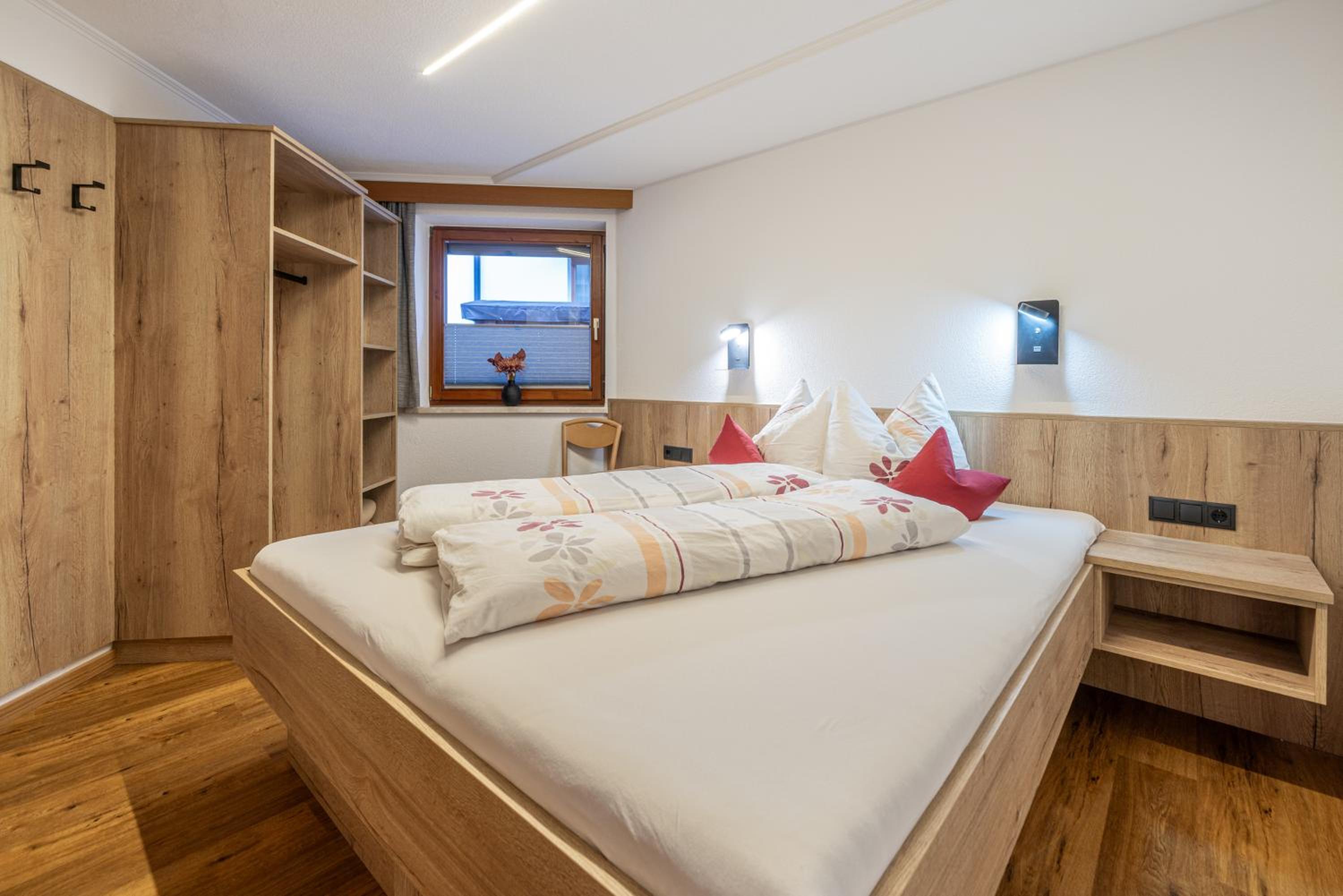 Appartementhaus im Winkel