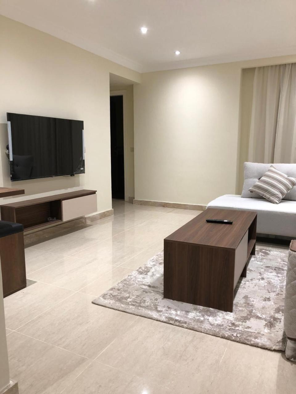 Hotel studio for rent in Nasr City, Delta Star Towers