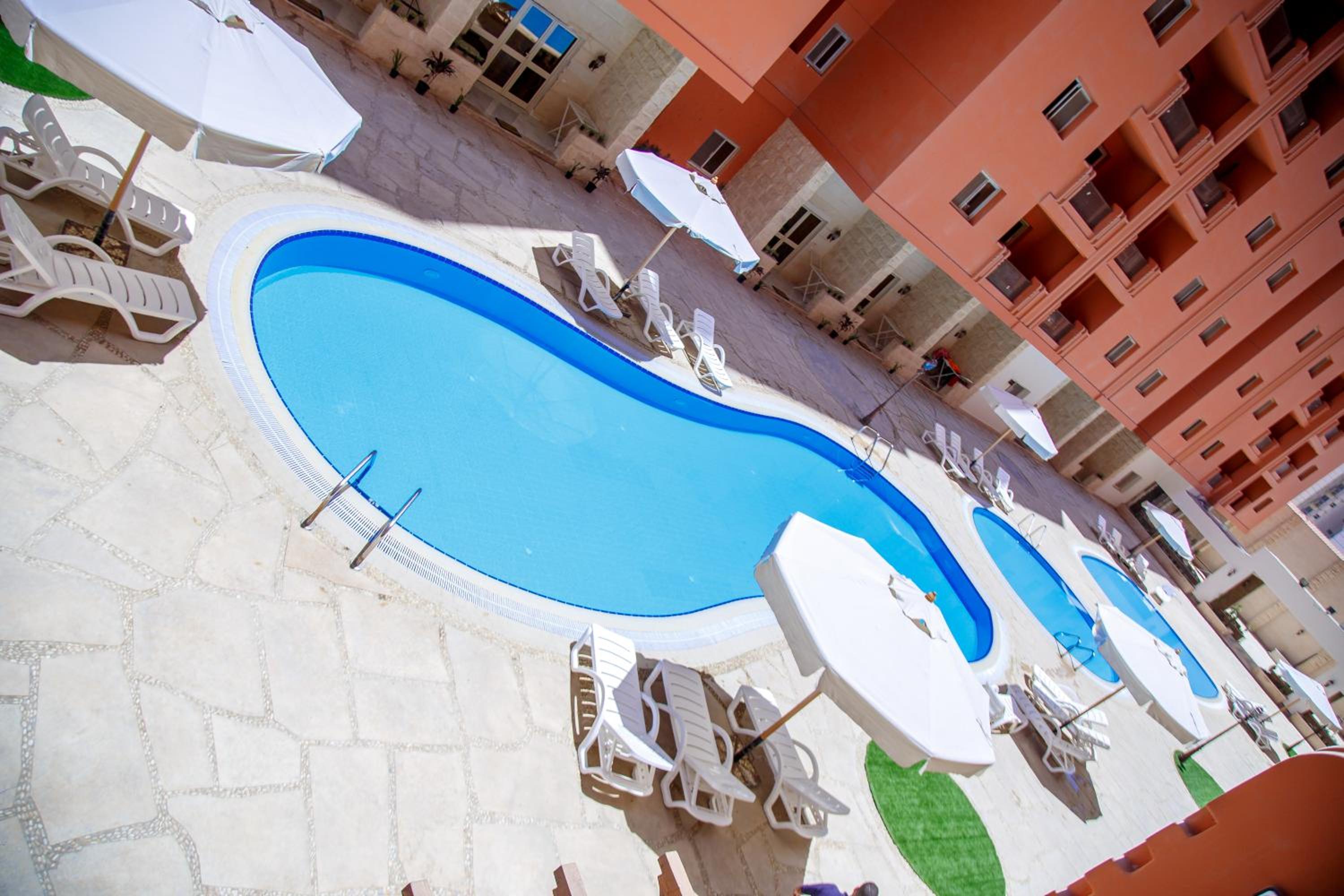 Hotel studio for rent in Nasr City, Delta Star Towers